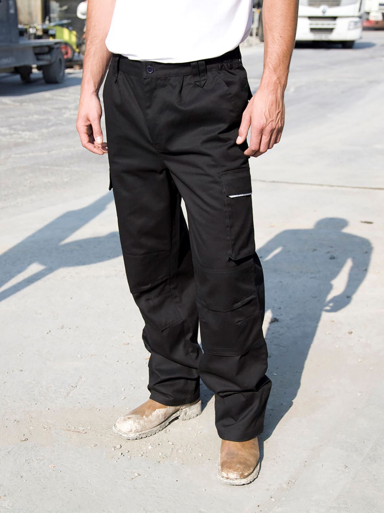 R308X Work Guard Action Trousers Image 1
