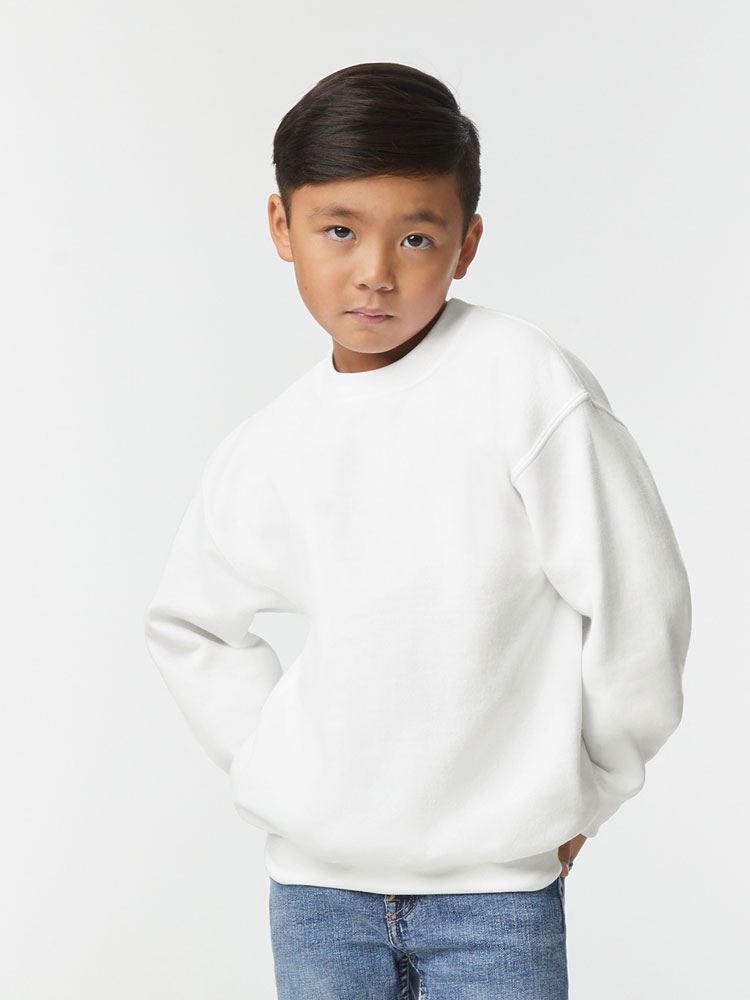 GD56B 18000B Kids Heavy Blend™ Sweatshirt Image 3