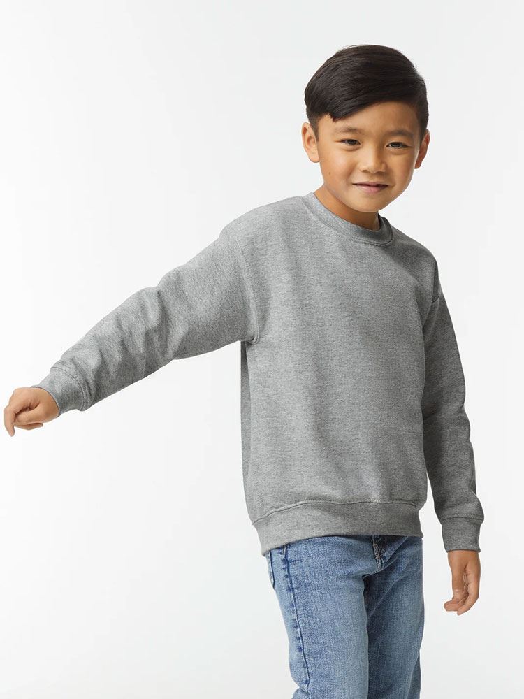 GD56B 18000B Kids Heavy Blend™ Sweatshirt Image 2