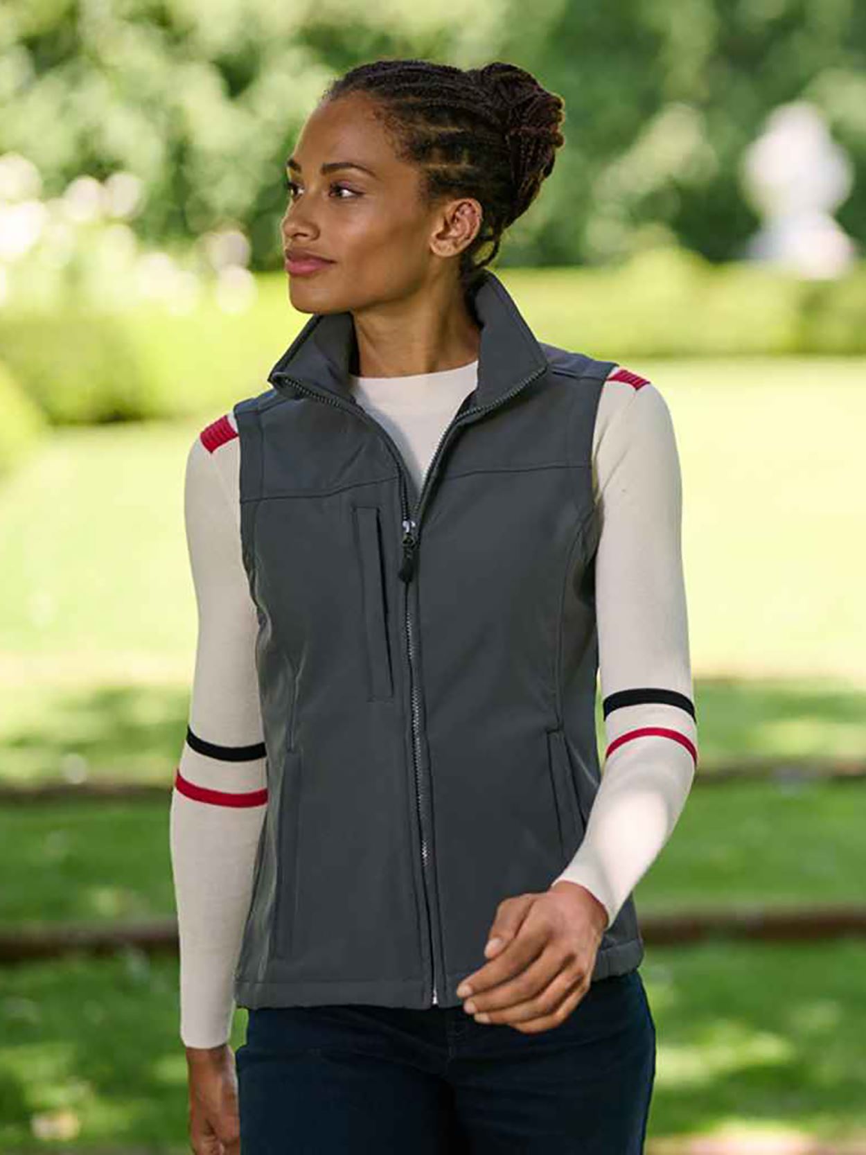 RG155 Women's Flux Softshell Bodywarmer Image 3