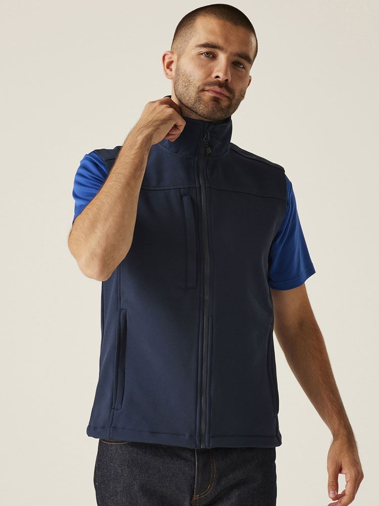 RG154 Flux Softshell Bodywarmer Image 1