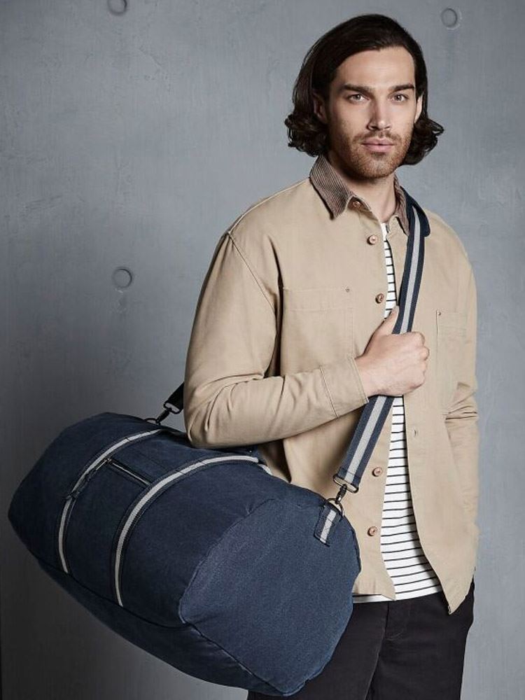 QD613 Vintage Canvas Holdall Image 1