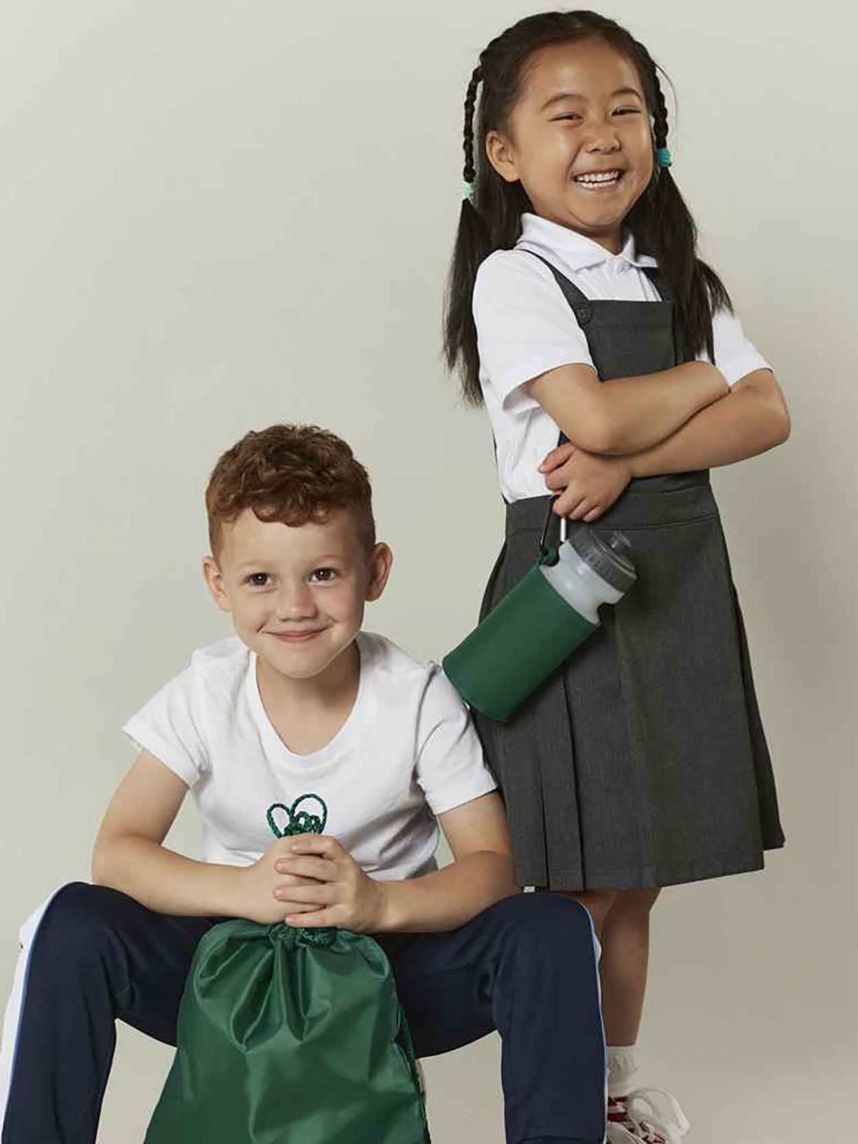 QD440 Water Bottle And Holder Image 1