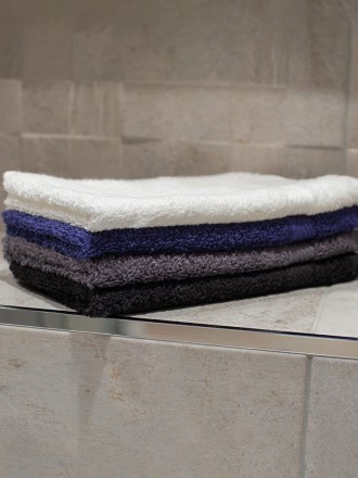 TC005 Luxury Range Guest Towel