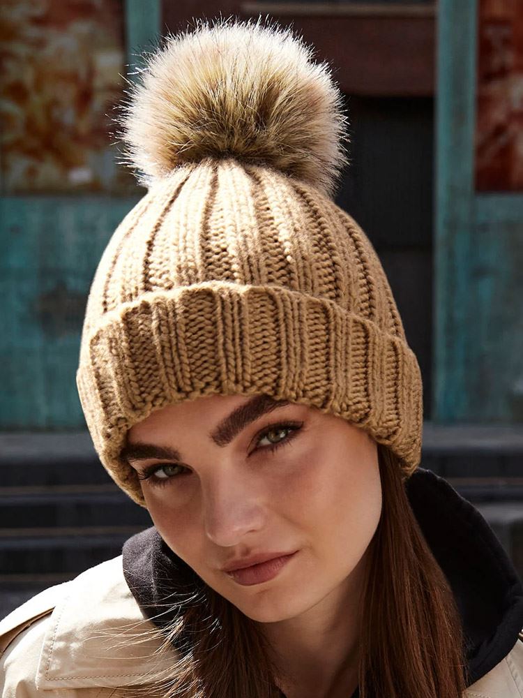 B412 Fur Pom Pom Chunky Beanie Image 1