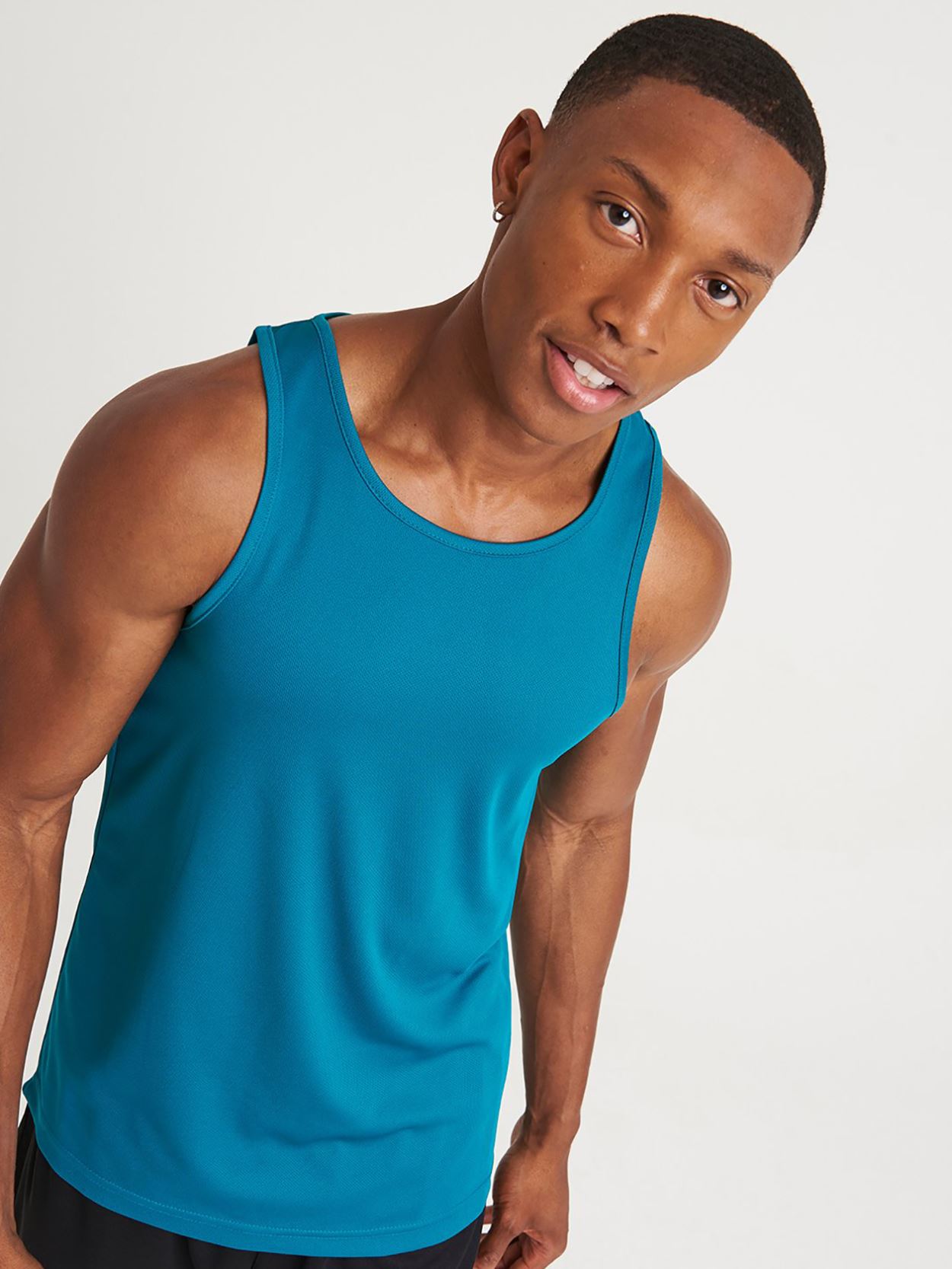 JC007 Sports Vest Image 3