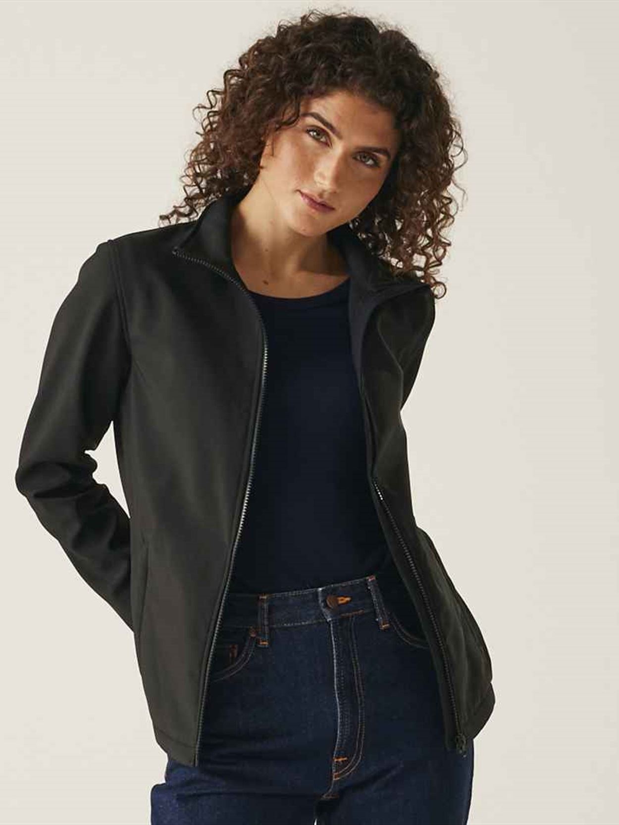 TRA629/RG628 Women's Ablaze Printable Softshell Image 1