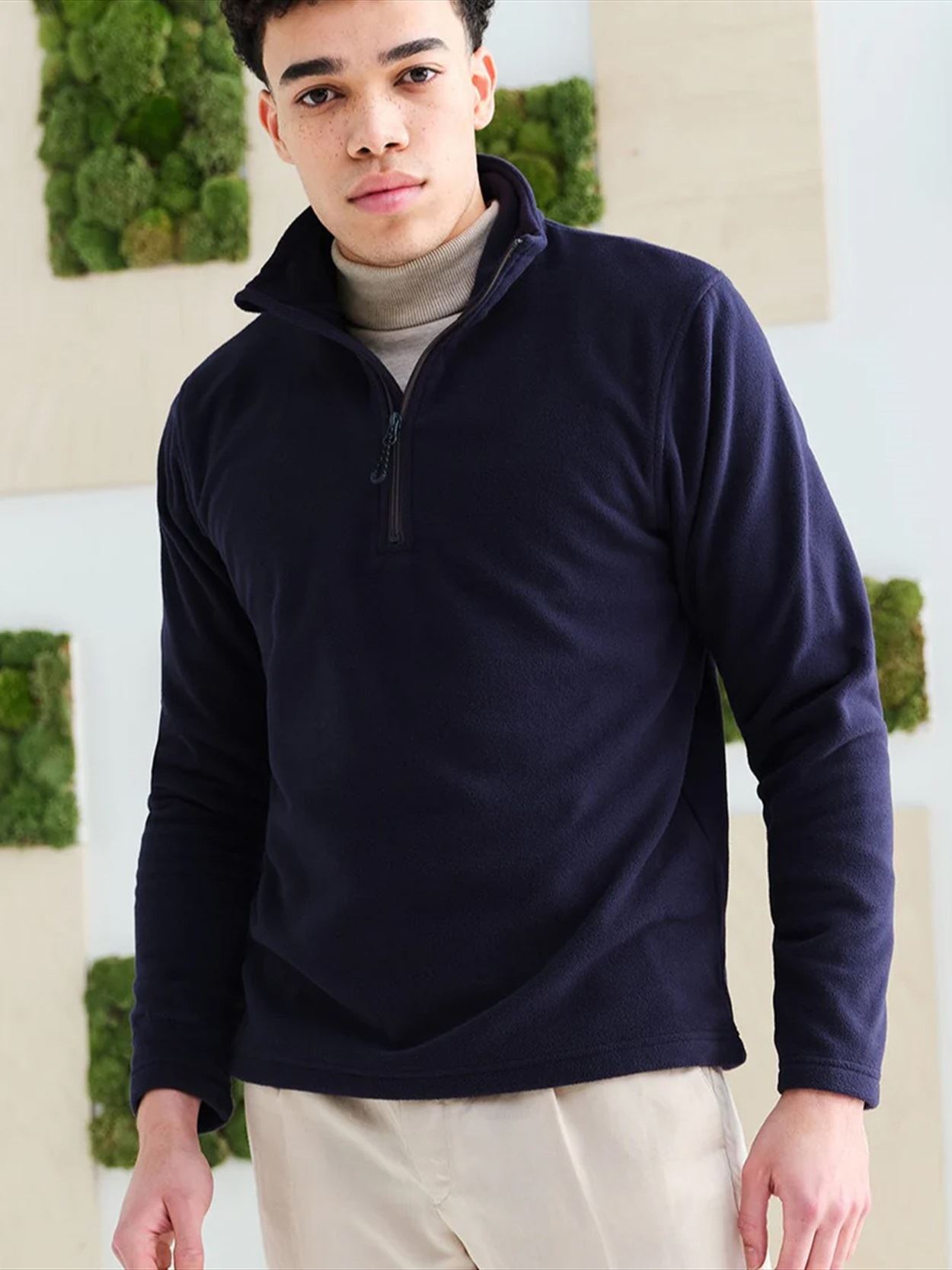 TRF636/RG2102 100% Recycled Half Zip Fleece Image 1