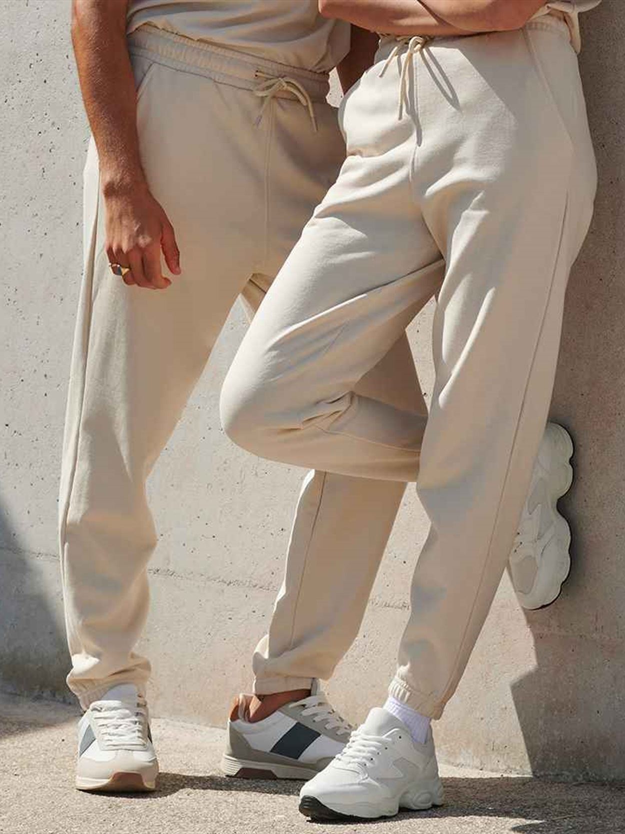 SF430 UNISEX SUSTAINABLE JOGGER Image 2