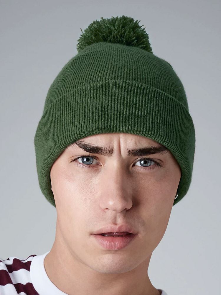 B426 Original Pom Pom Beanie Image 1