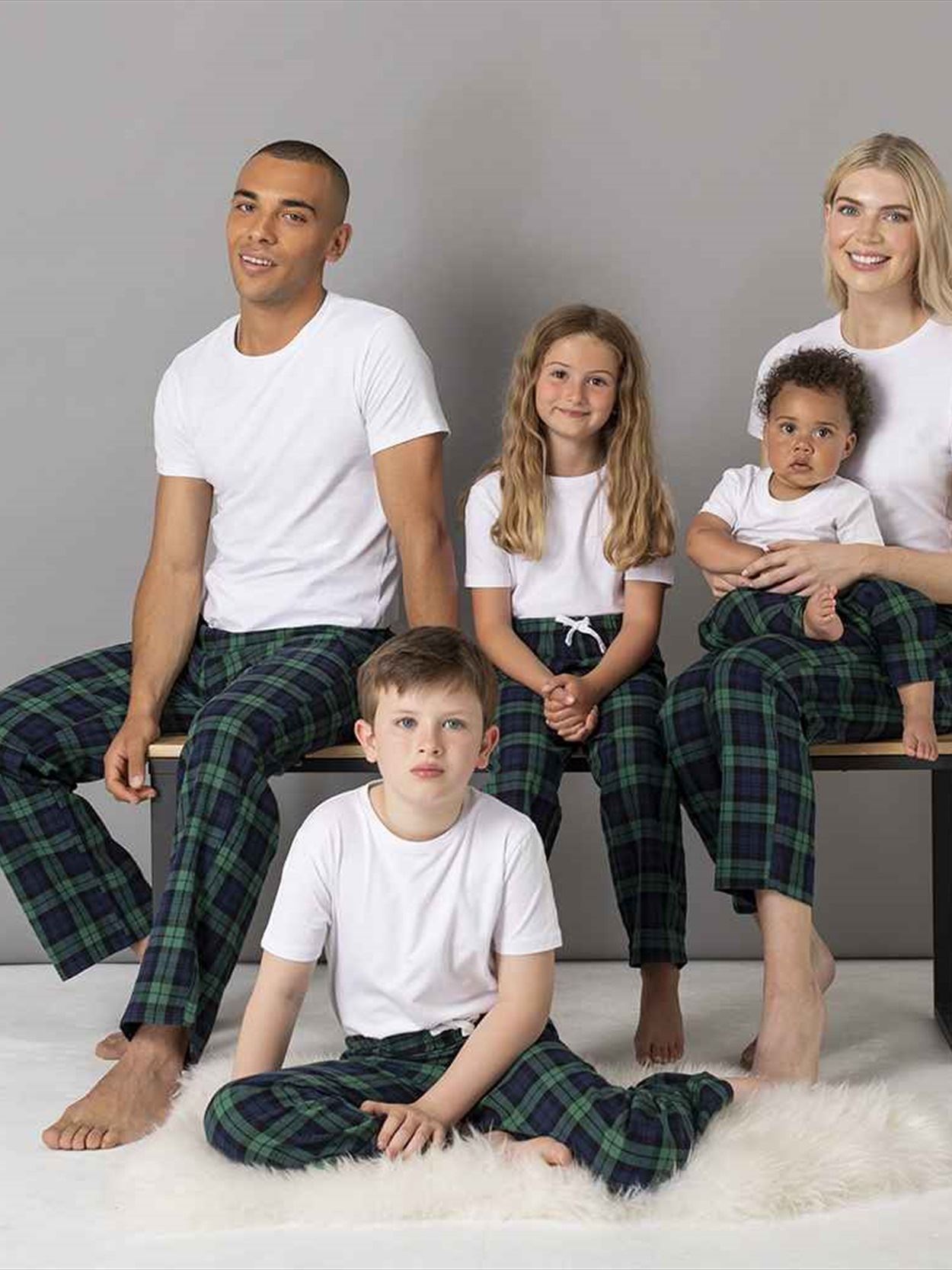 SF83 Men Tartan Lounge Pants Image 1