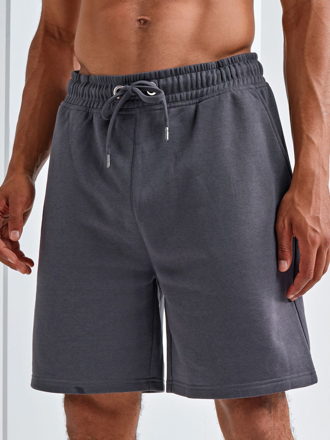 TR058 Men's Tridri® Jogger Shorts Image 1