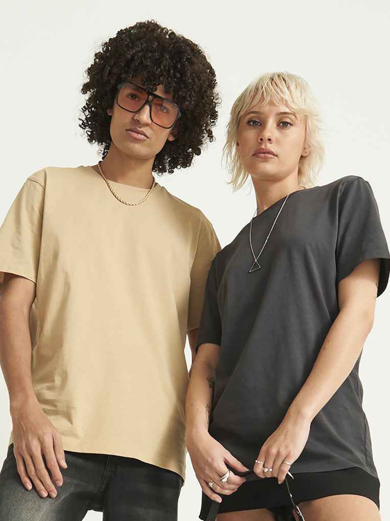 AT001 Unisex 150 T Shirt Image 5