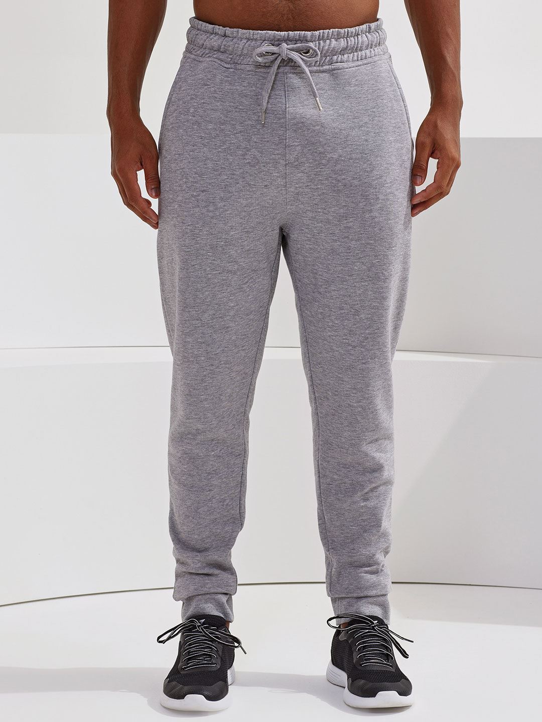 TR054 TriDri® fitted joggers Image 3