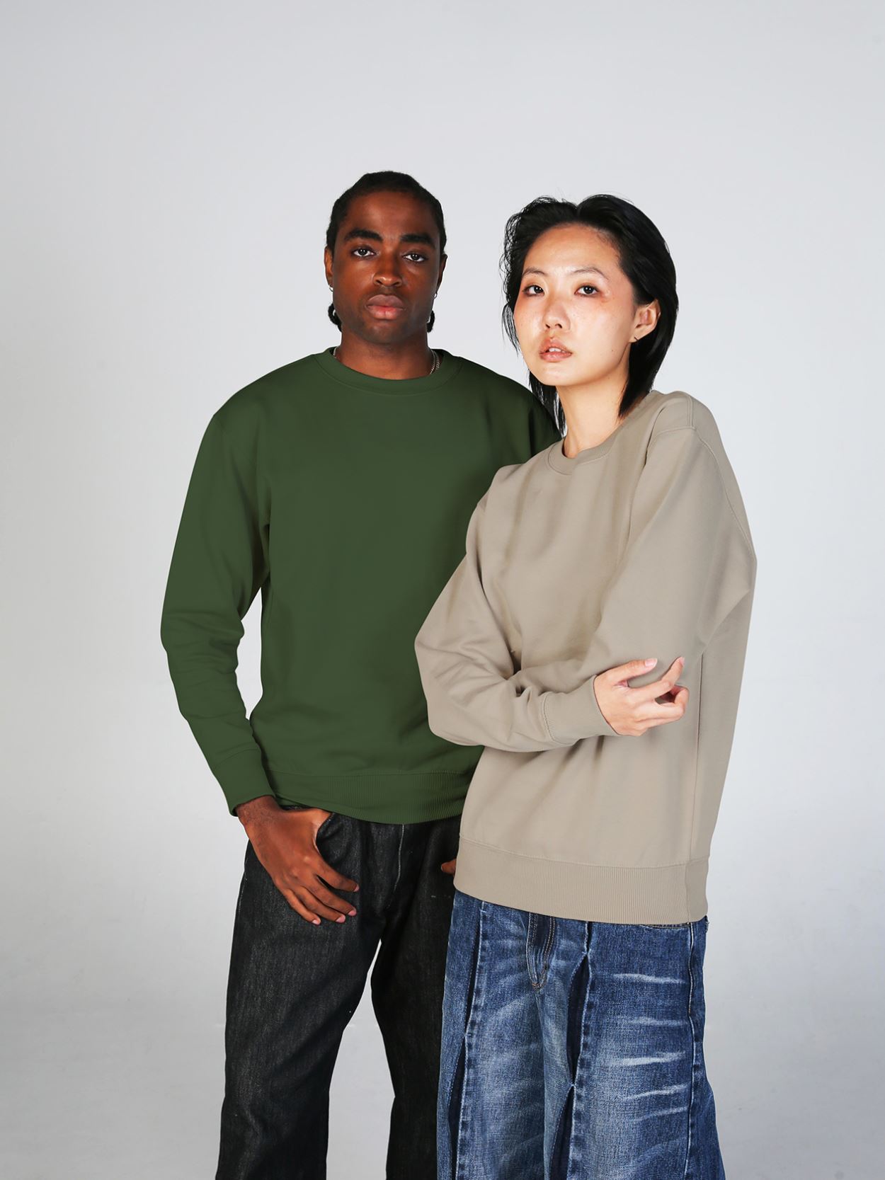 CR03_v2.0 Comfort Cut Sweatshirt Image 6
