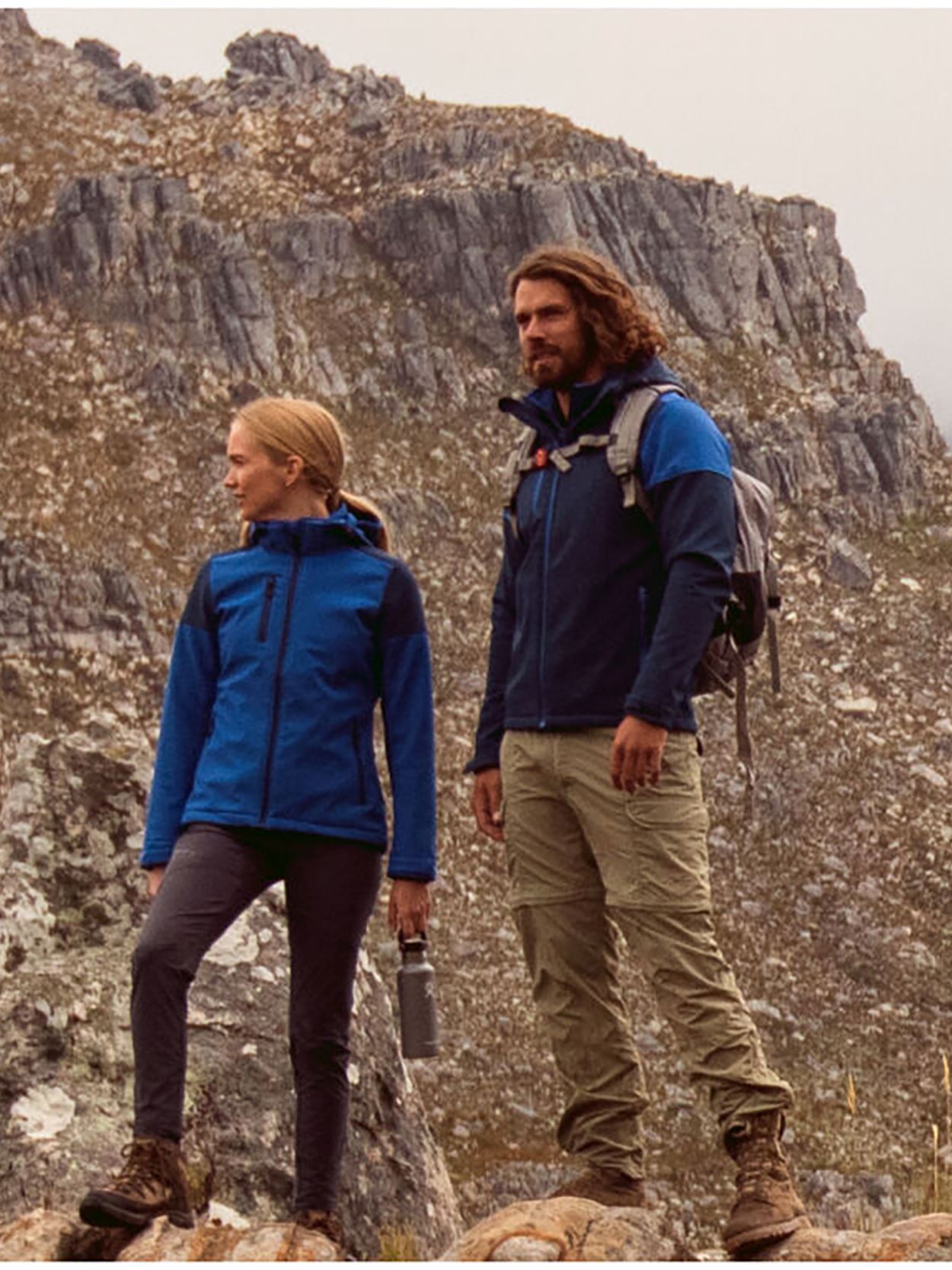 PP2261065 Mens Softshell Image 2