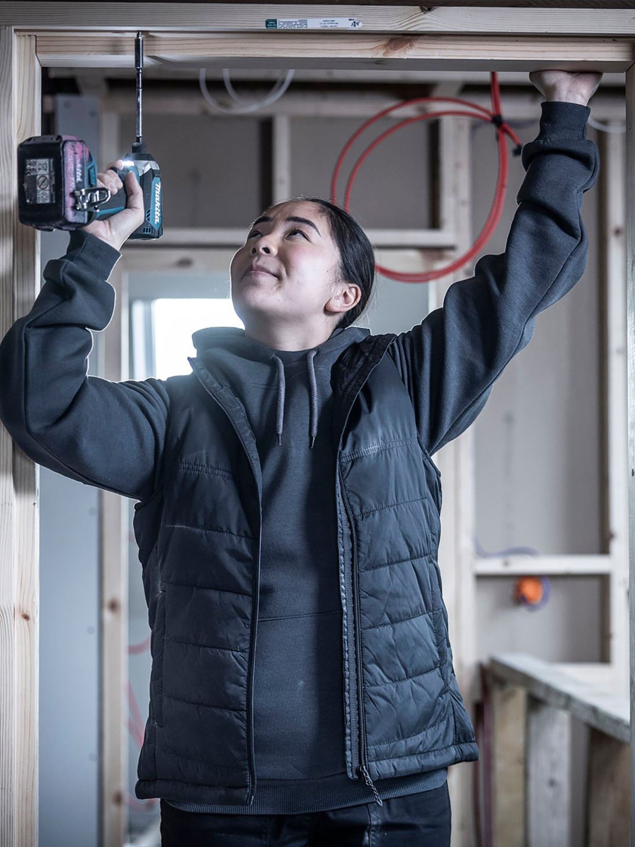 RG114 Women's Stage II insulated bodywarmer Image 1