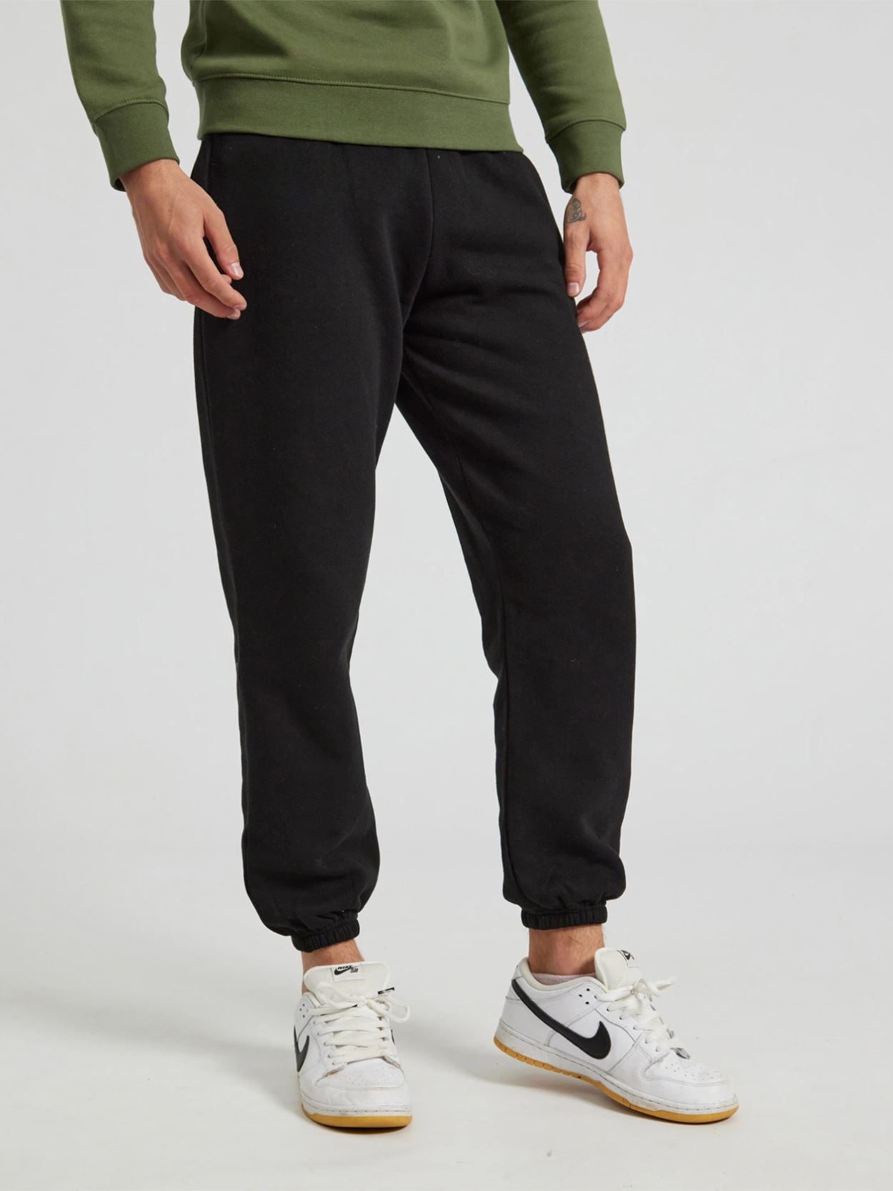 CR05 Astra Adults Joggers Image 1
