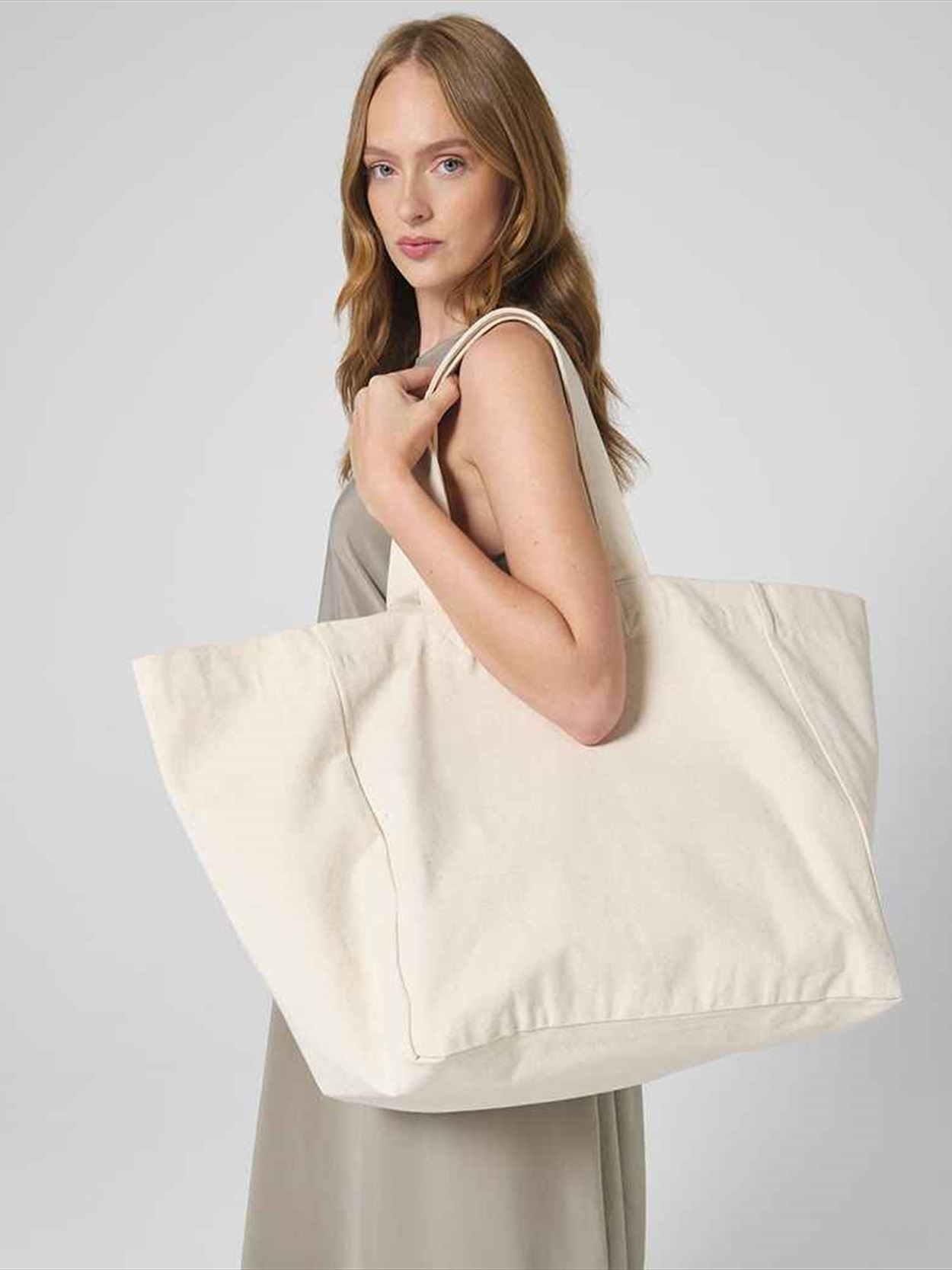 W677 Oversized Beach Bag Image 2