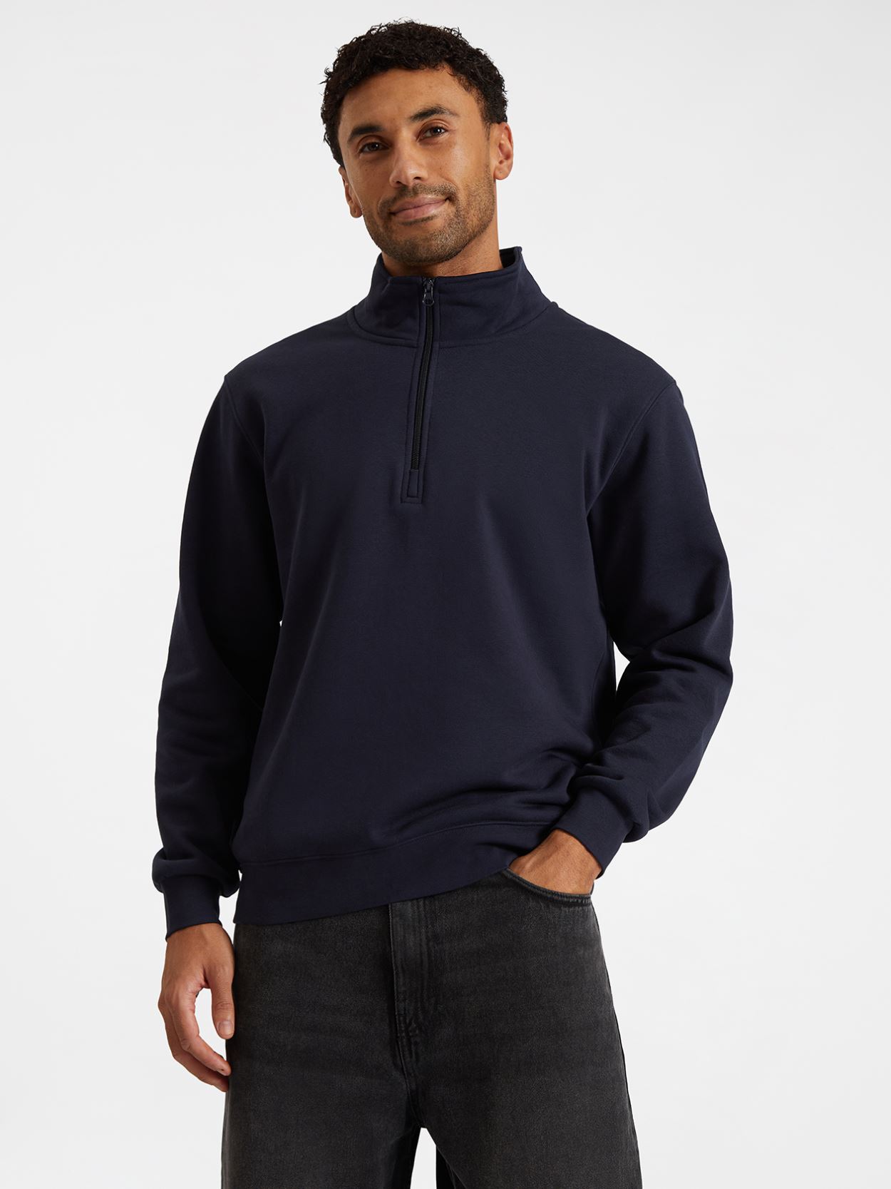 UC213 Quarter Zip Sweatshirt Image 1