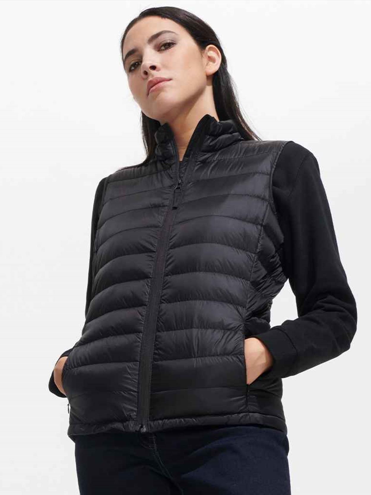 02890 Wilson BW Lds SOL'S Ladies Wilson Lightweight Padded Bodywarmer Image 1