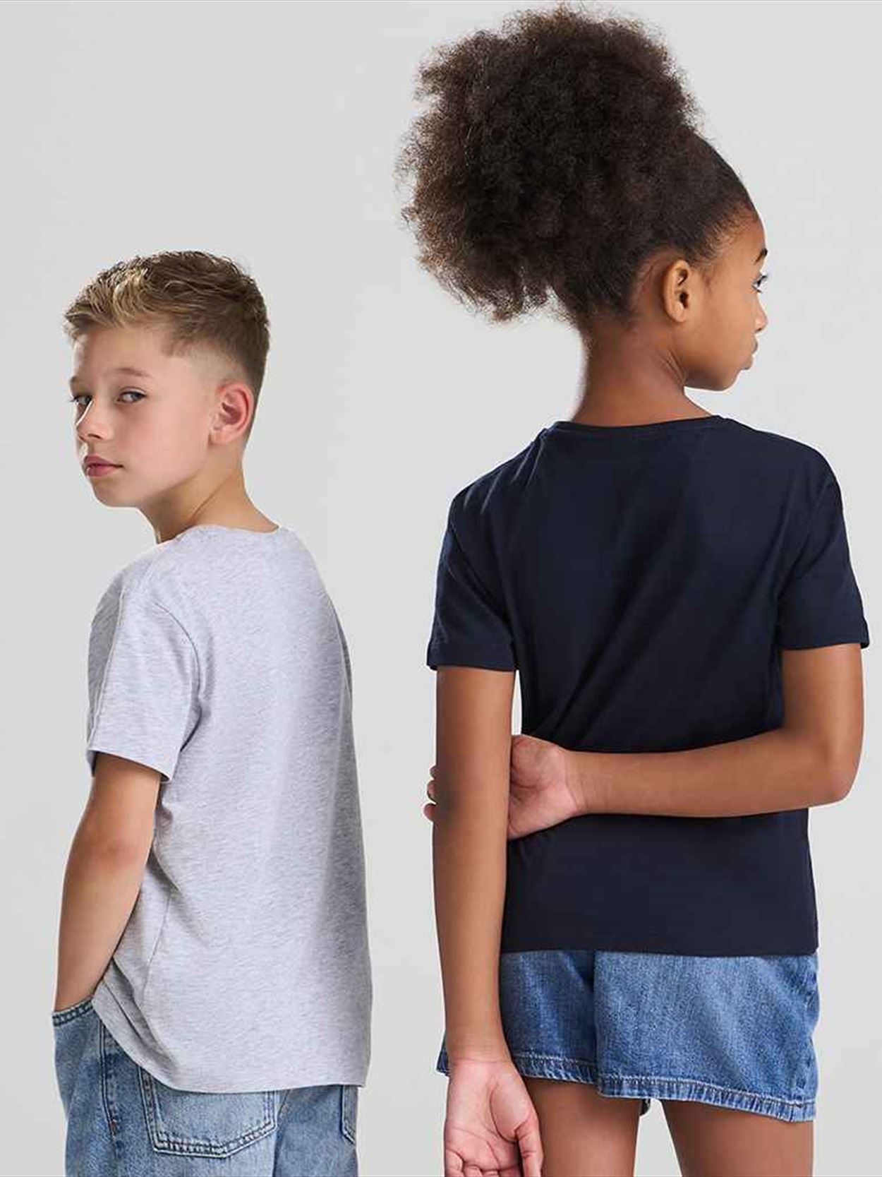 AT002B AWDis Kids 180 T-Shirt Image 1