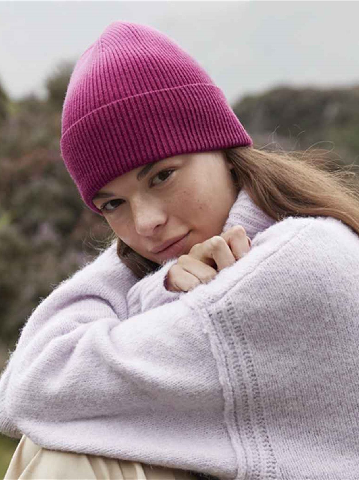 BB533 B533 Beechfield Dip Dye Beanie Image 2