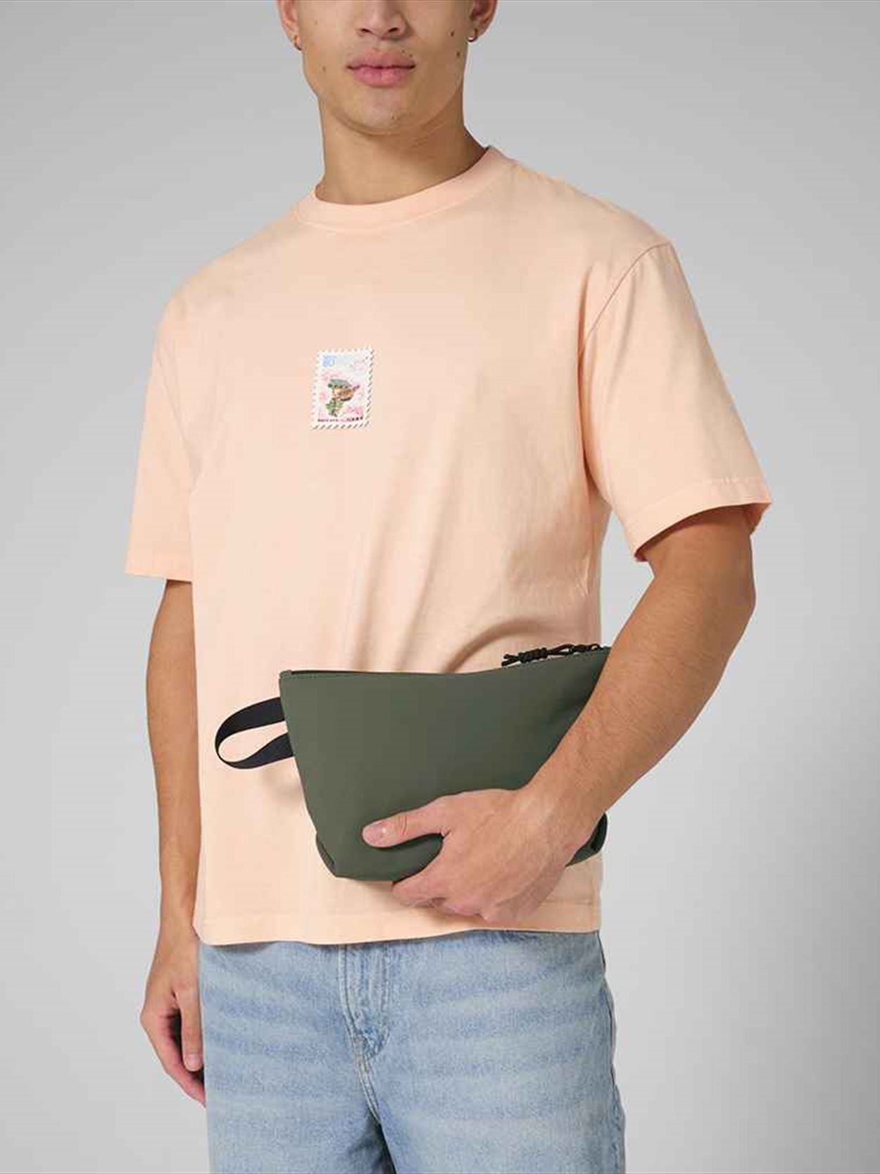 BG824 BagBase Minimal Lifestyle Pouch Image 1