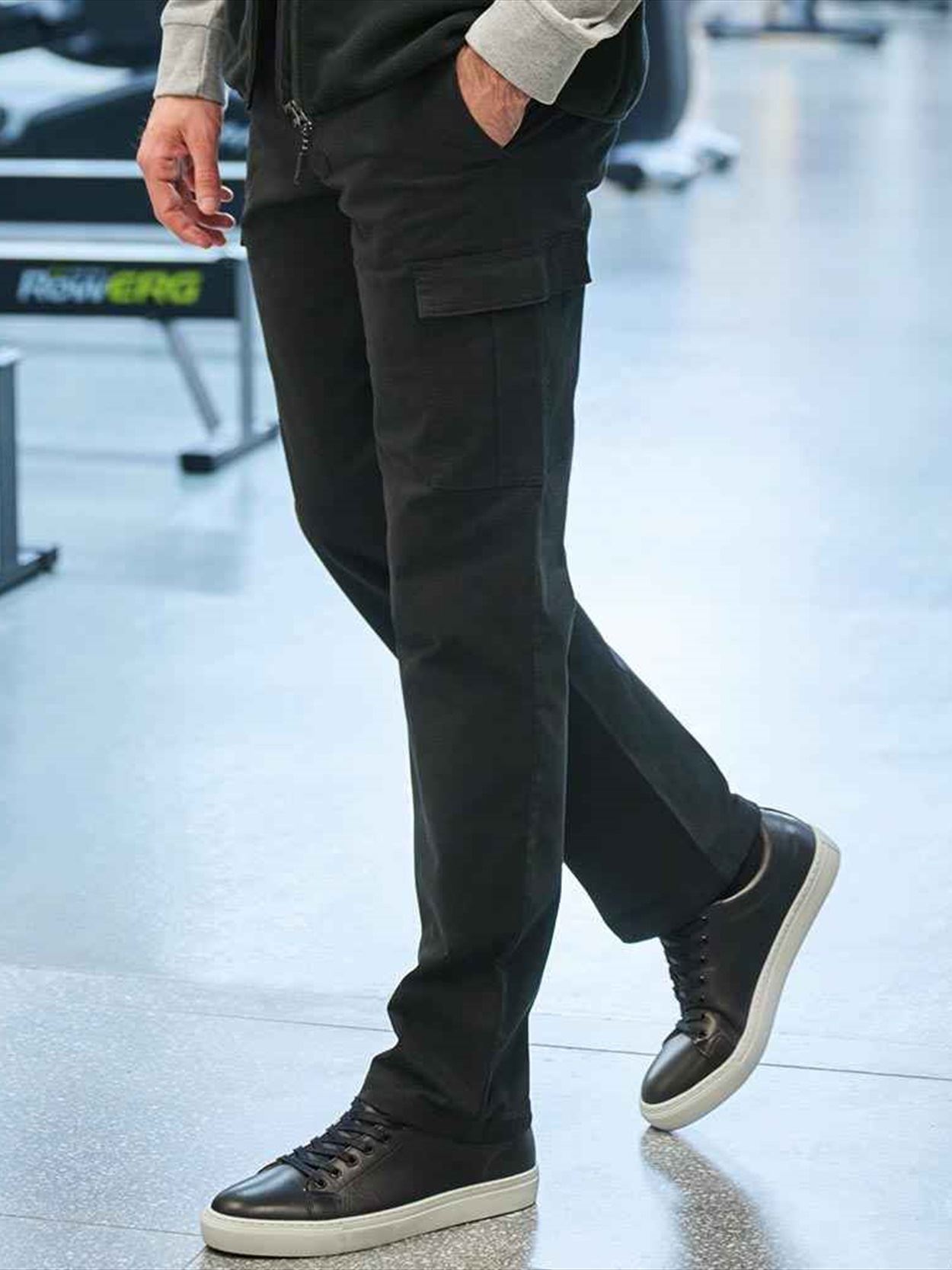 BK513 8027 Brook Taverner Durham Chino Cargo Trousers Image 1