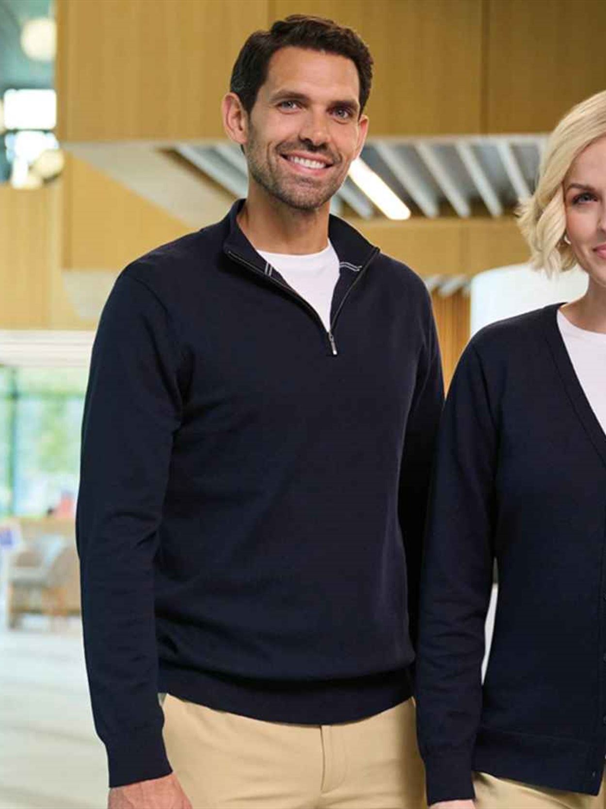 BK547 4567 Brook Taverner Copenhagen 1/4 Zip Jumper Image 2