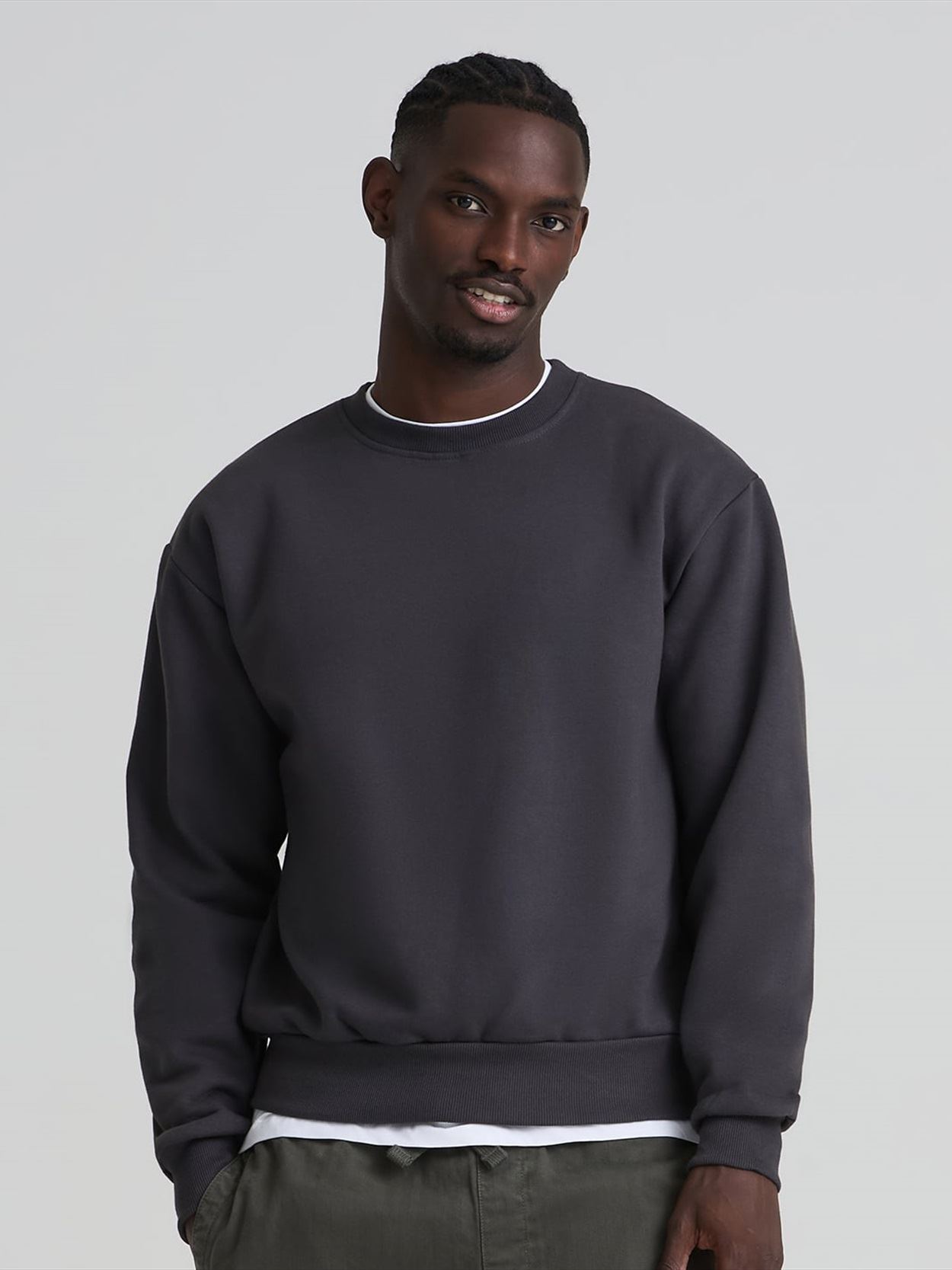 JH113 AWDis Vision Heavyweight Sweatshirt Image 3