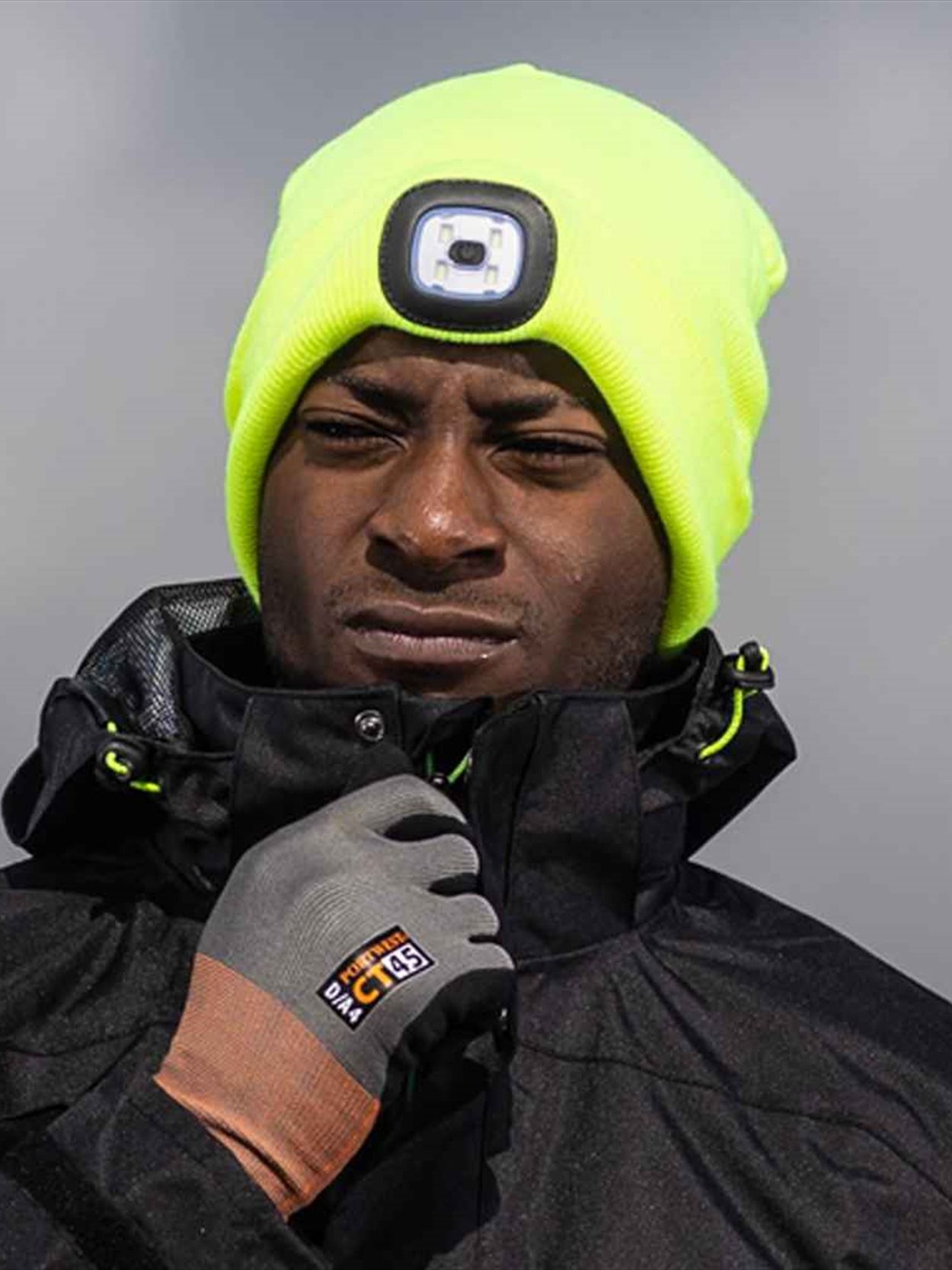 PW667 B029 Portwest LED Head Light Beanie Image 2