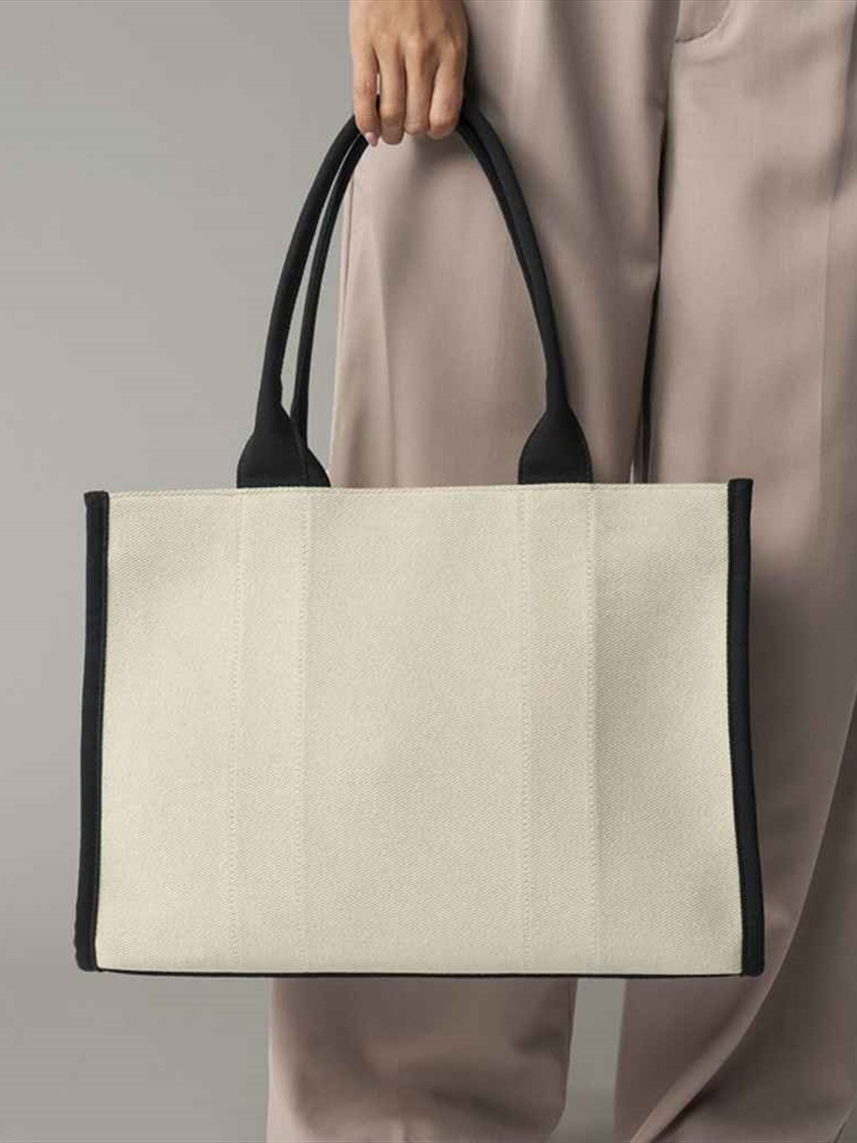 QD633 Quadra Puerto Large Tote Bag Image 1