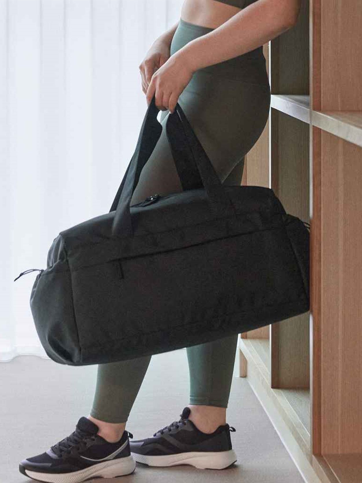 QS300 Quadra Studio Holdall Image 1
