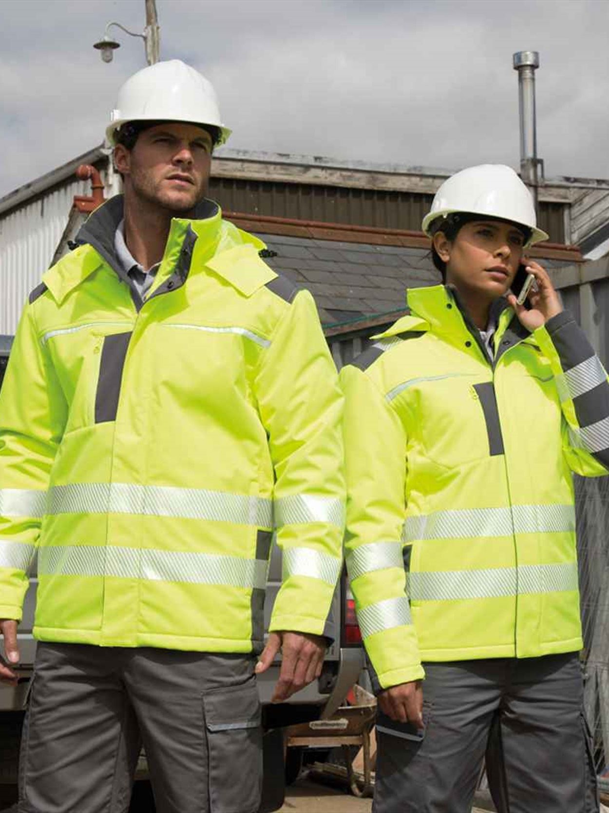 RS331 R331X Result Safe-Guard Dynamic Soft Shell Jacket Image 4