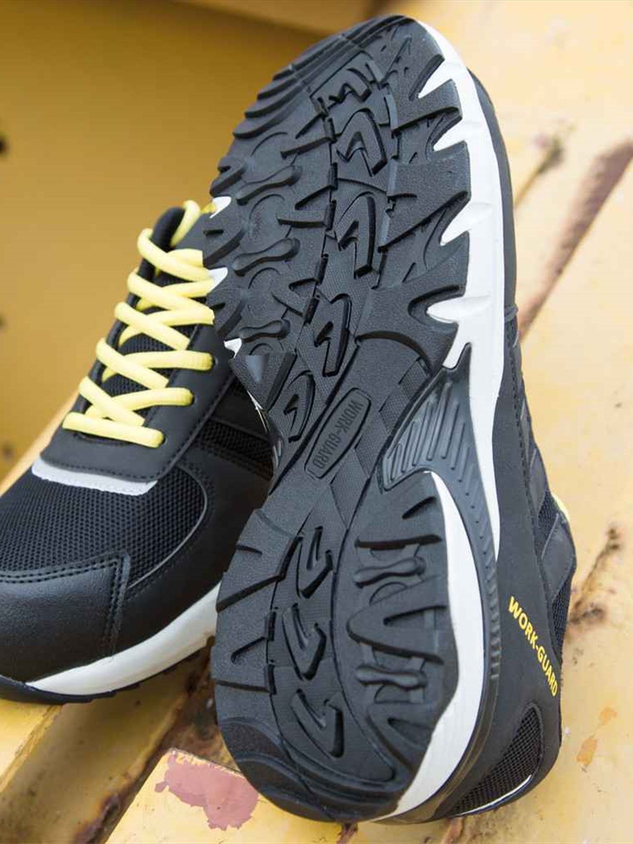 RS348M R348M Result Work-Guard Lightweight S1P SRC Safety Trainers Image 2