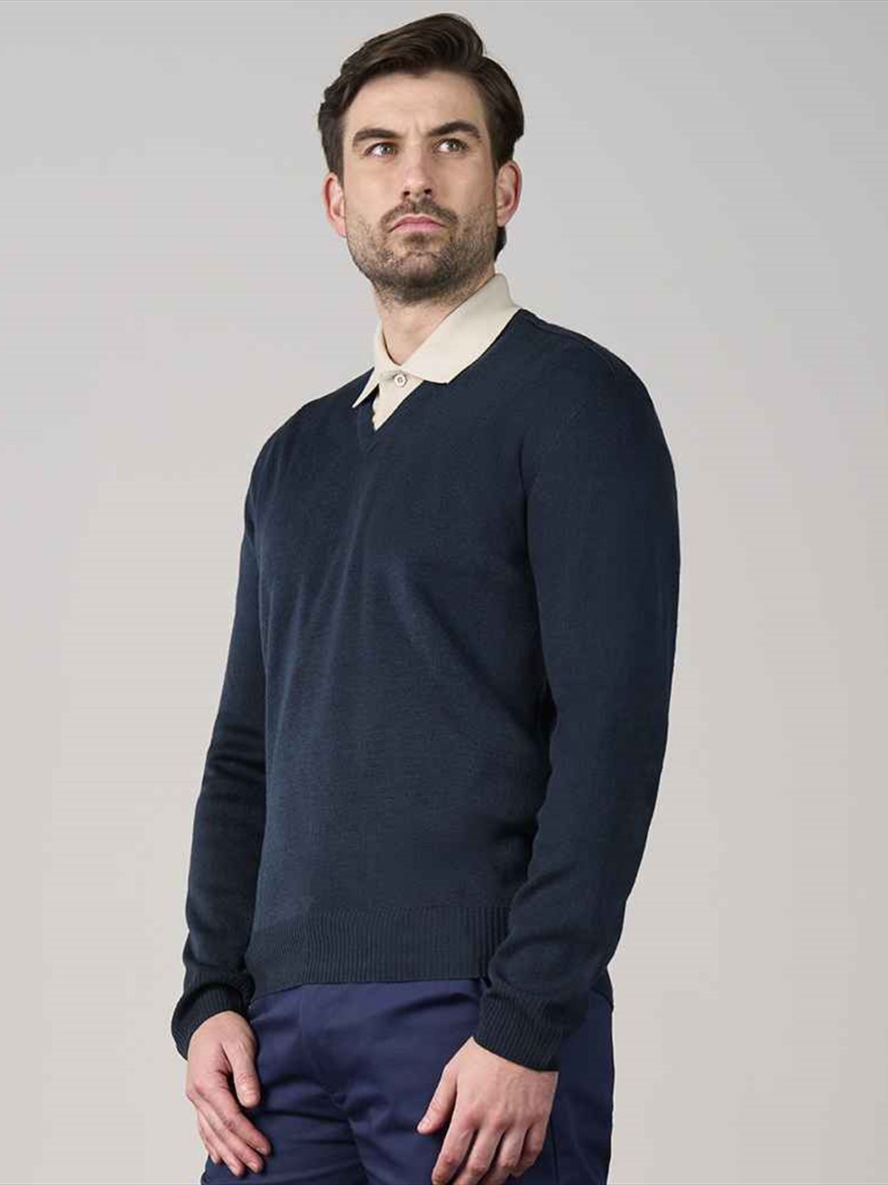 RX200 Pro RTX Pro Acrylic V Neck Sweater Image 1