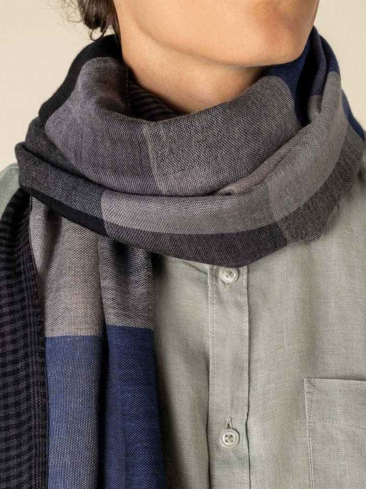 SP143 Spasso Blue Patchwork/Check Reversible Scarf Image 1