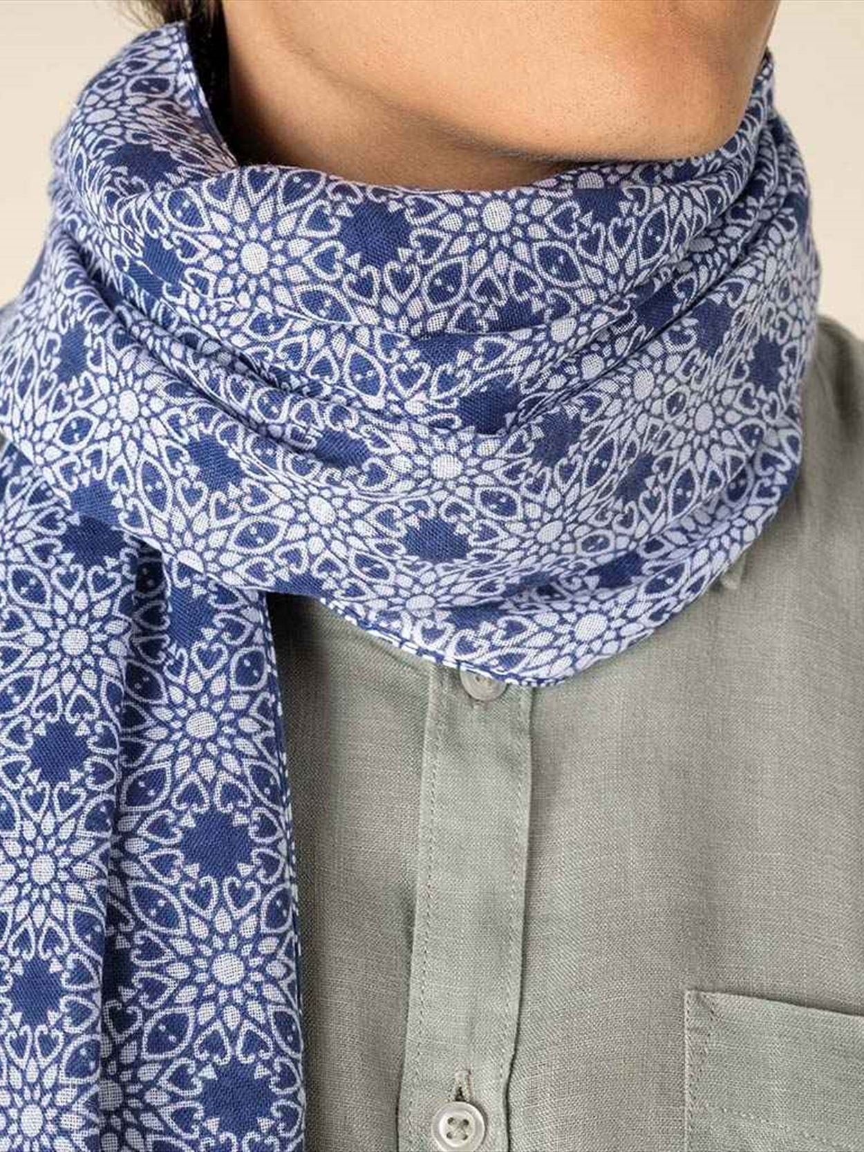 SP156 Spasso Blue Floral Mosaic Scarf Image 1