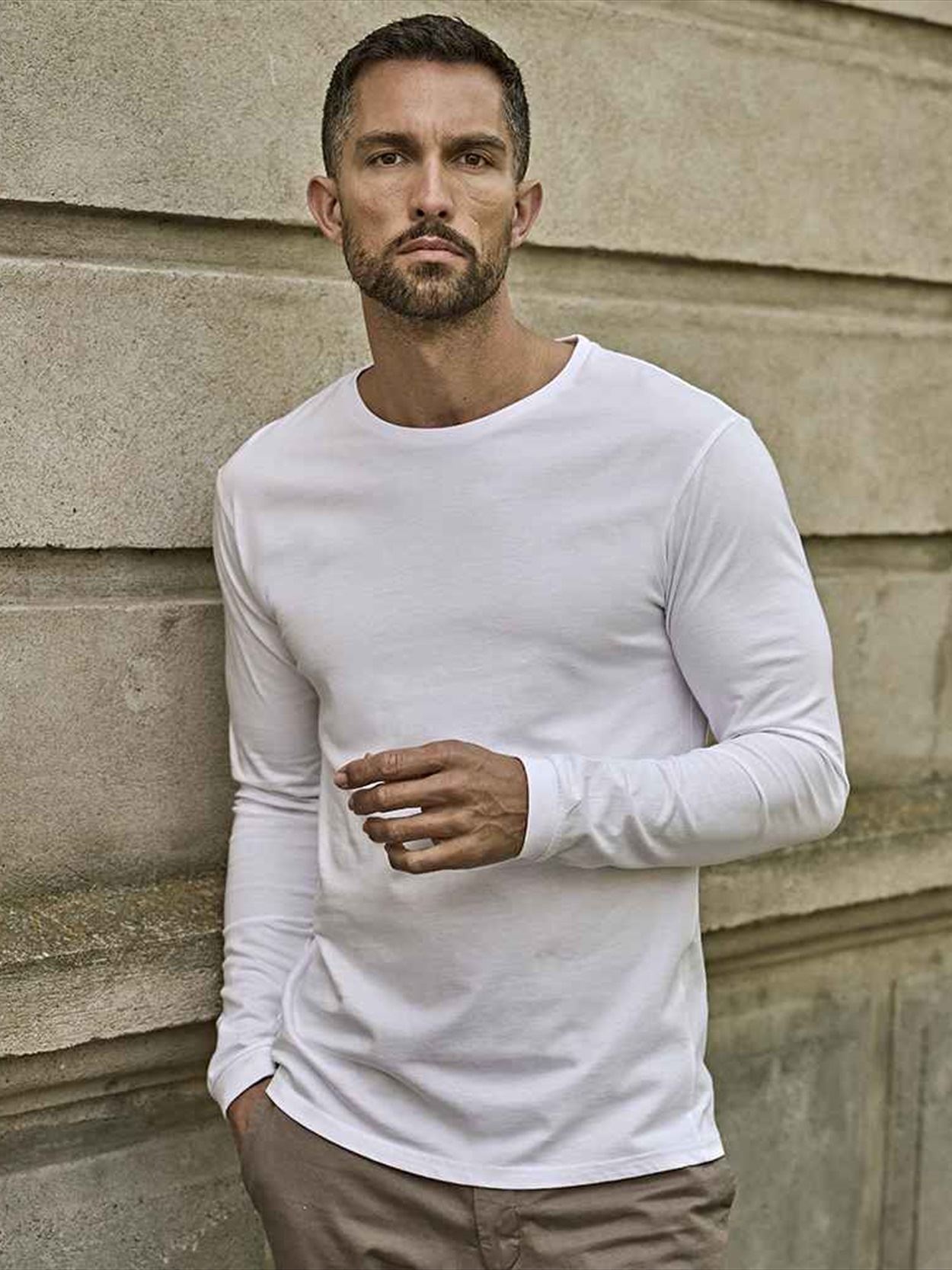T8007 8007 Tee Jays Long Sleeve Sof T-Shirt Image 1