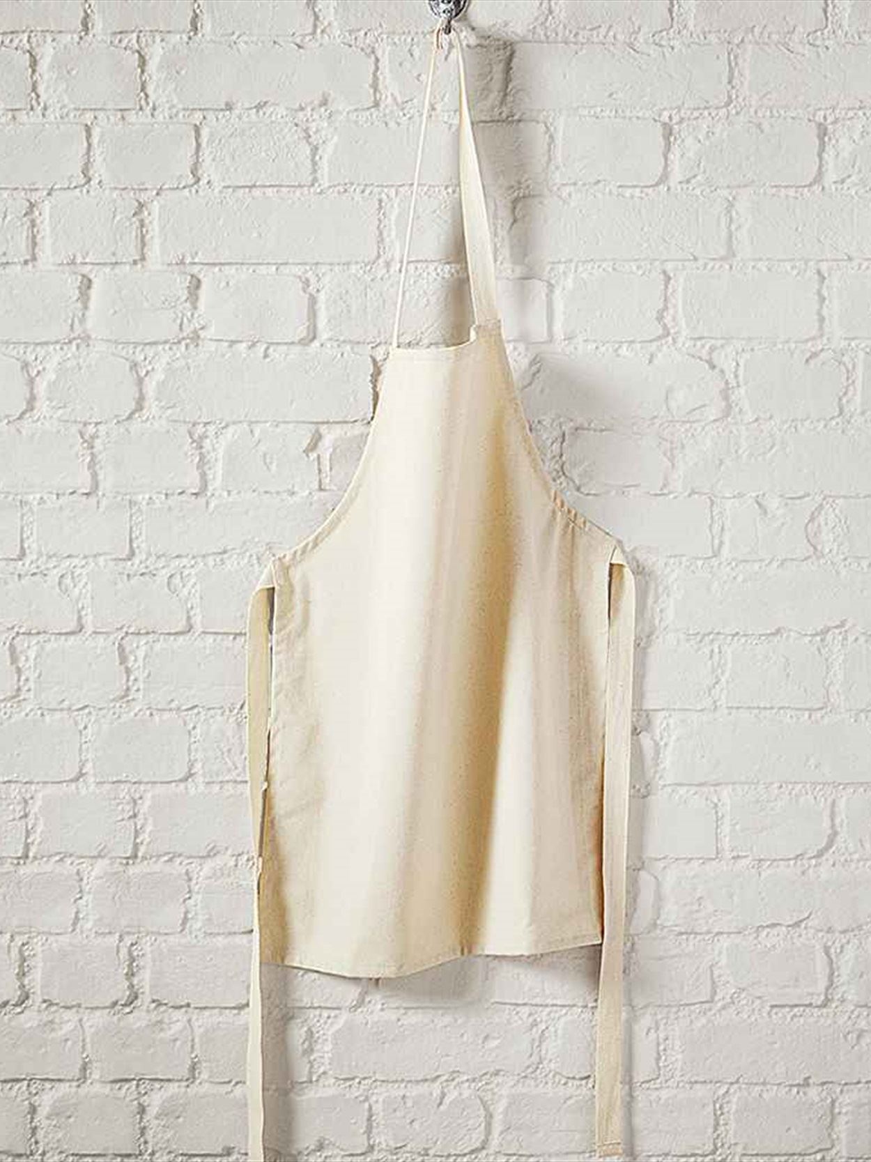 W362 Westford Mill Fairtrade Kids Craft Apron Image 3