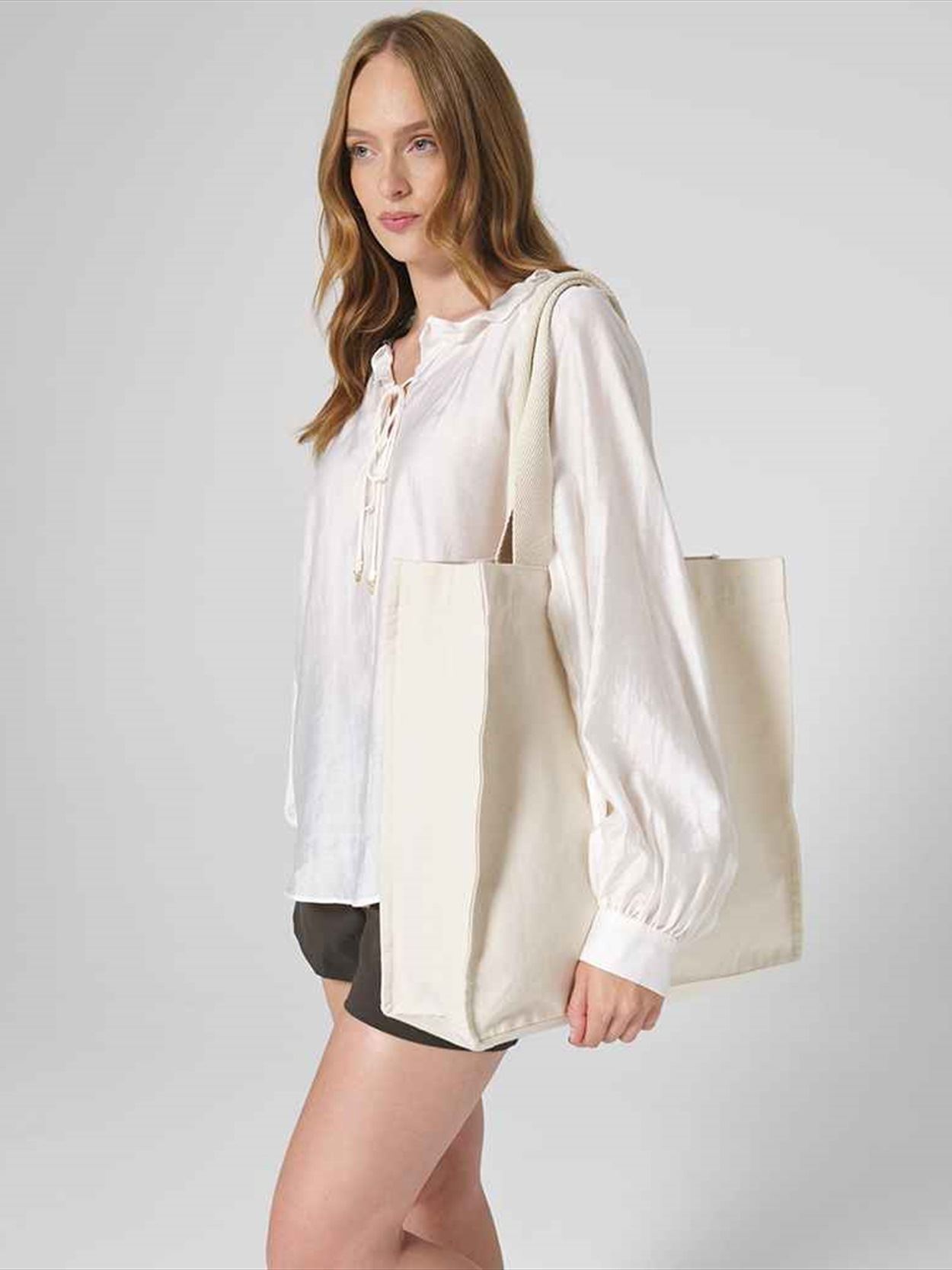 W940 Westford Mill Chevron Handle Shopper Image 1