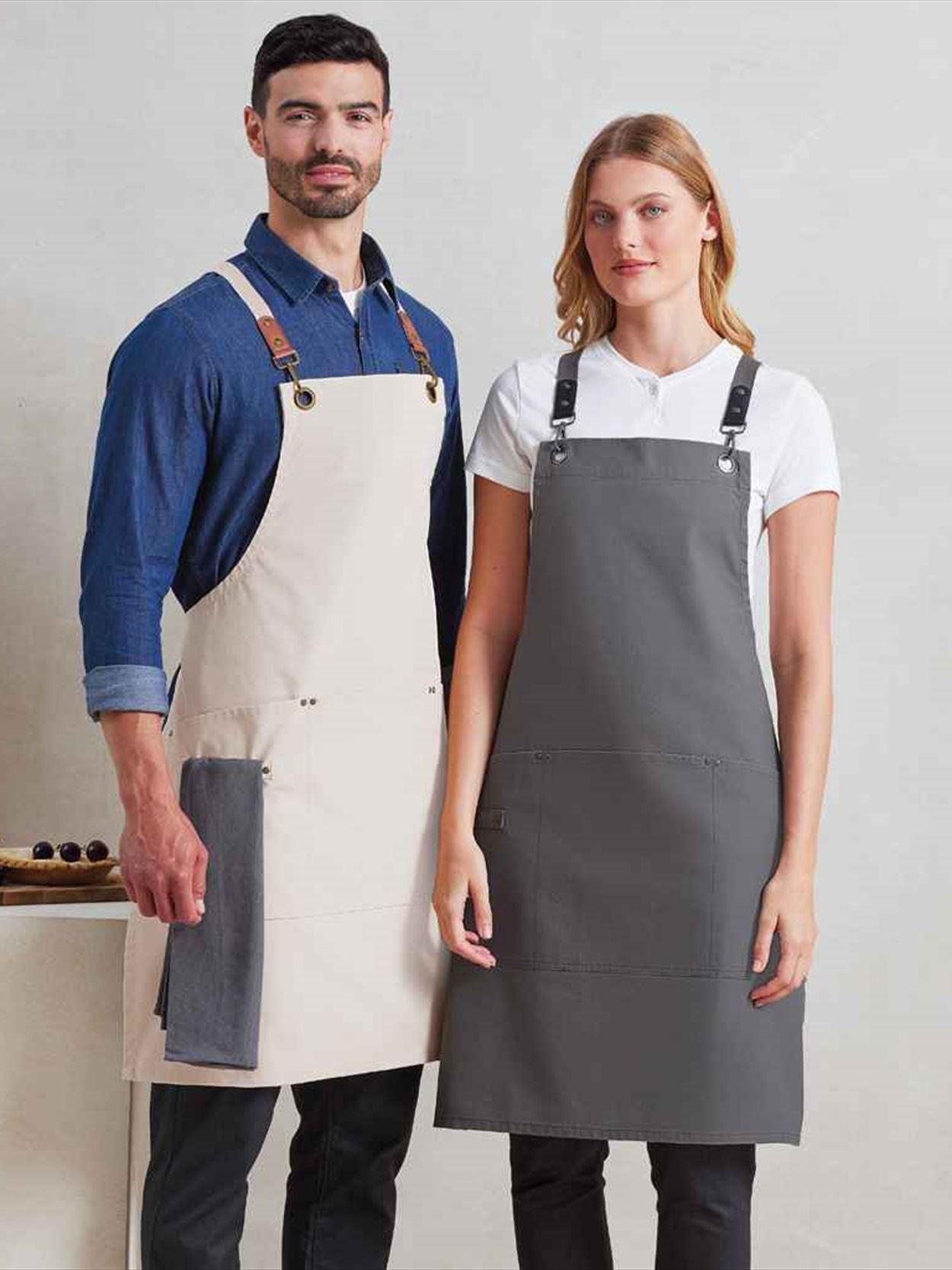 PR182 Premier Clip 'n' Clasp Cross Back Bib Apron Image 2