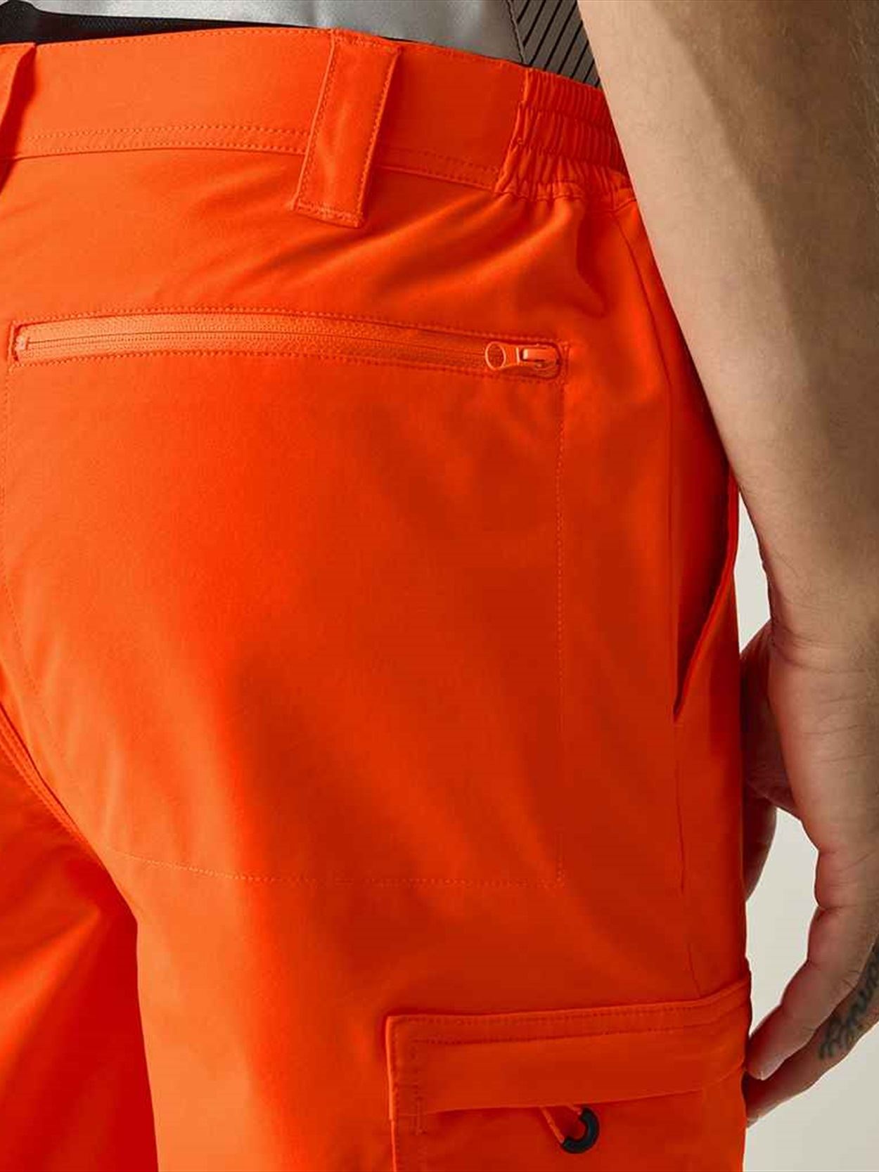 RG547 TRJ629R Regatta High Visibility Pro Contract Stretch Action Trousers Image 1