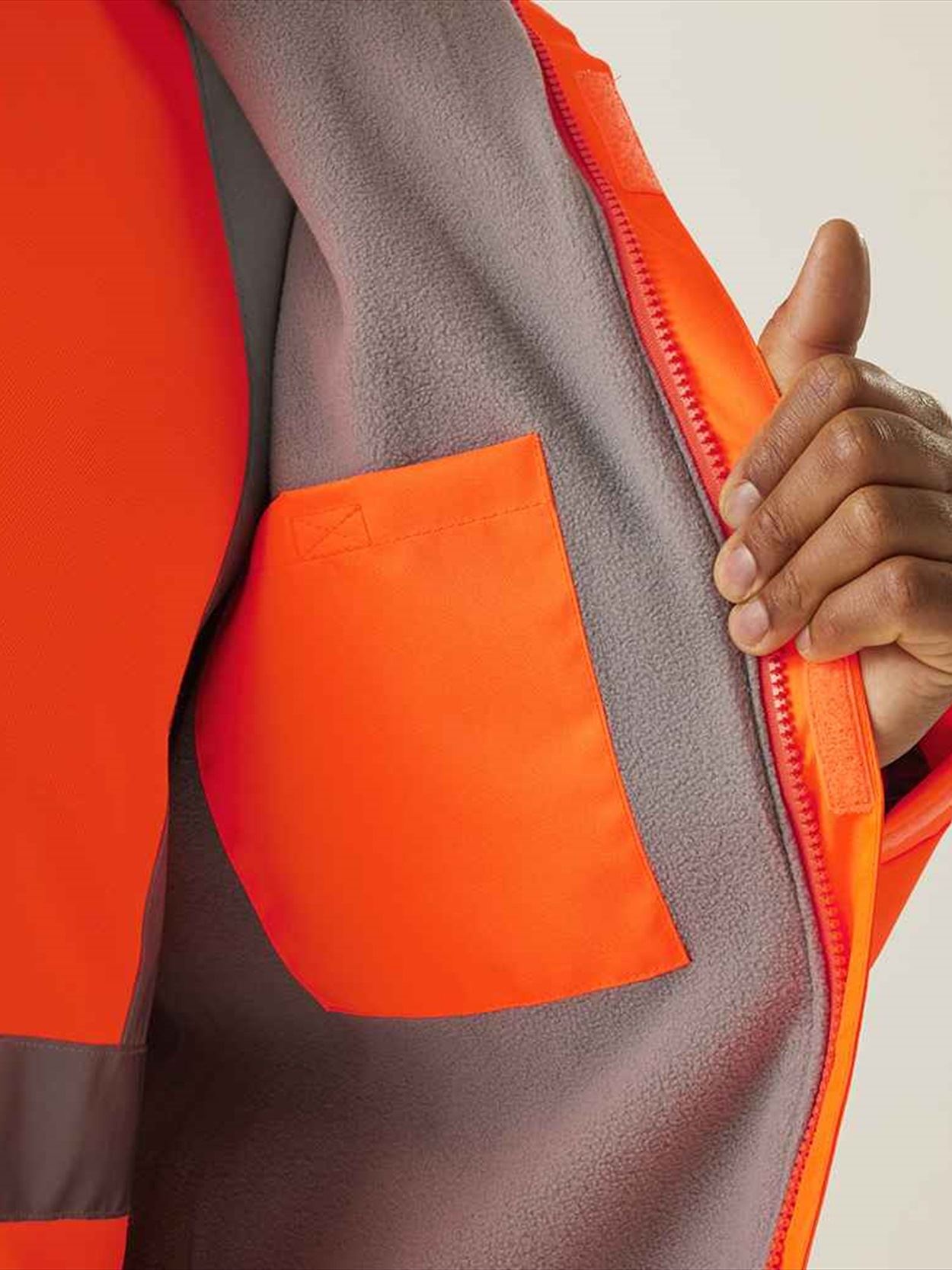 RG556 TRW457 Regatta High Visibility Pro Contract Dover Jacket Image 1