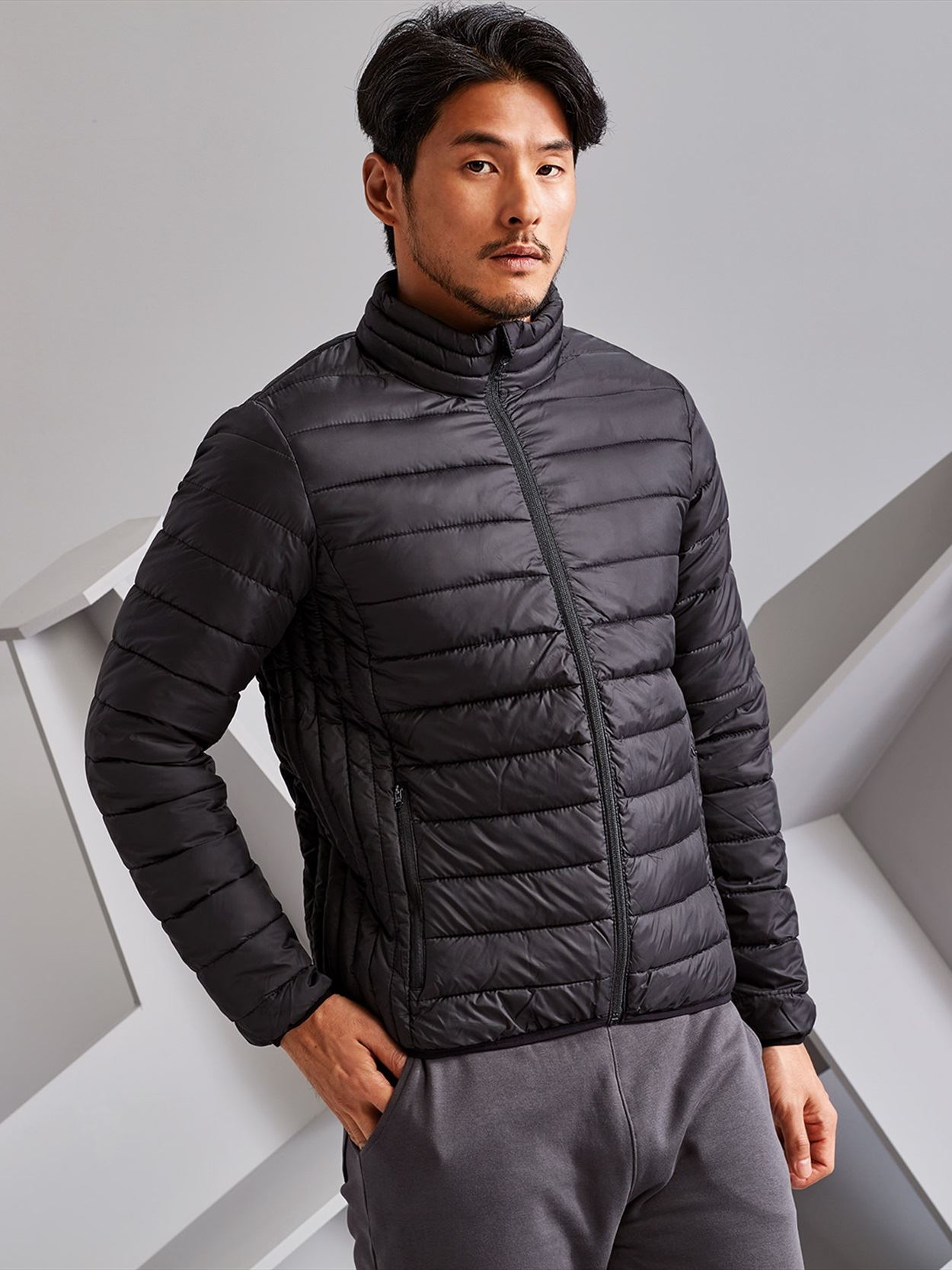 TS041 TRAVERSE PADDED JACKET Image 1