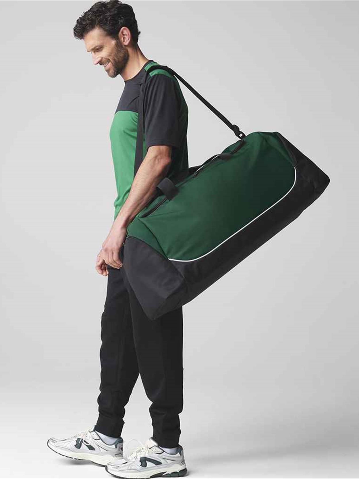 QS75 Quadra Teamwear Large Holdall Image 1