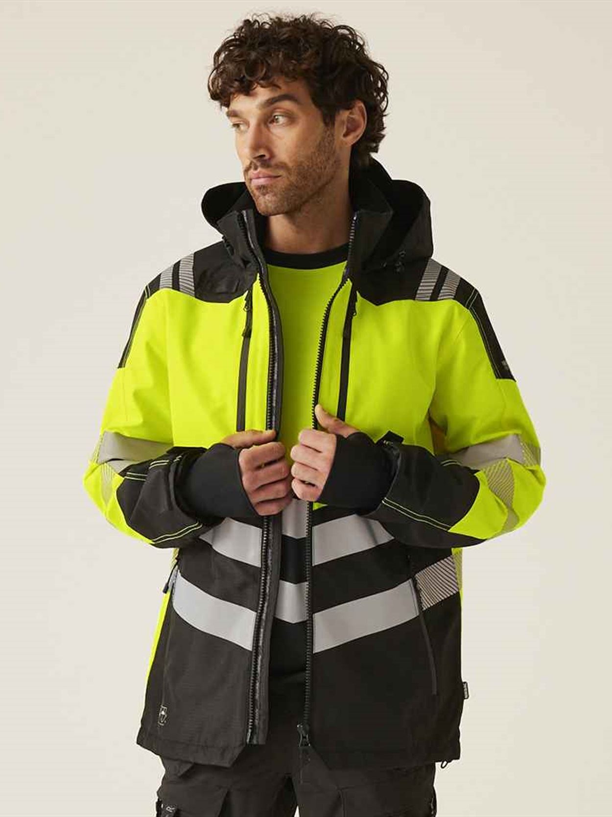 RG533 TRW550 Regatta High Visibility X-Pro Waterproof Shell Jacket Image 1