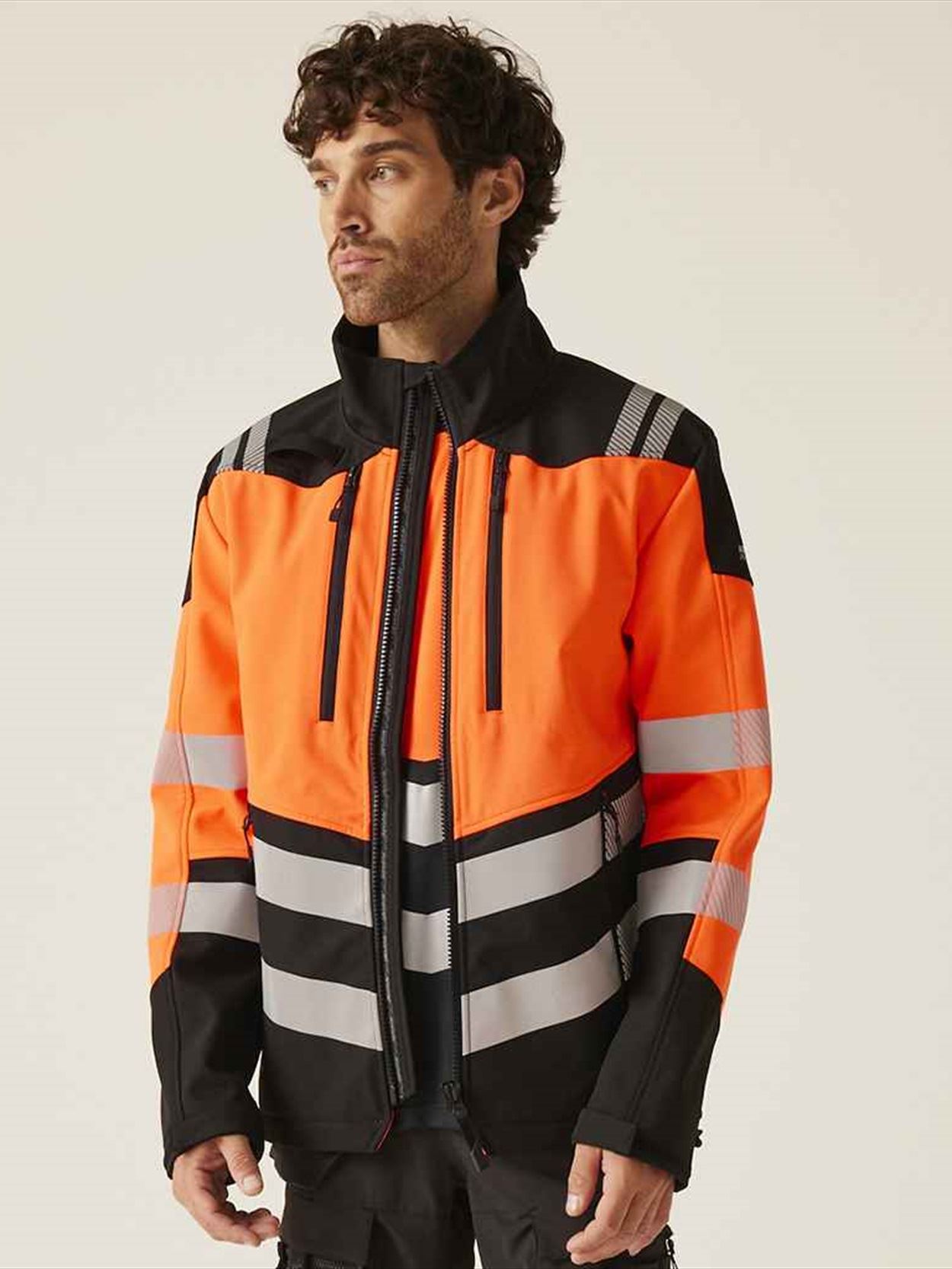 RG534 TRA760 Regatta High Visibility X-Pro 3 Layer Soft Shell Jacket Image 1