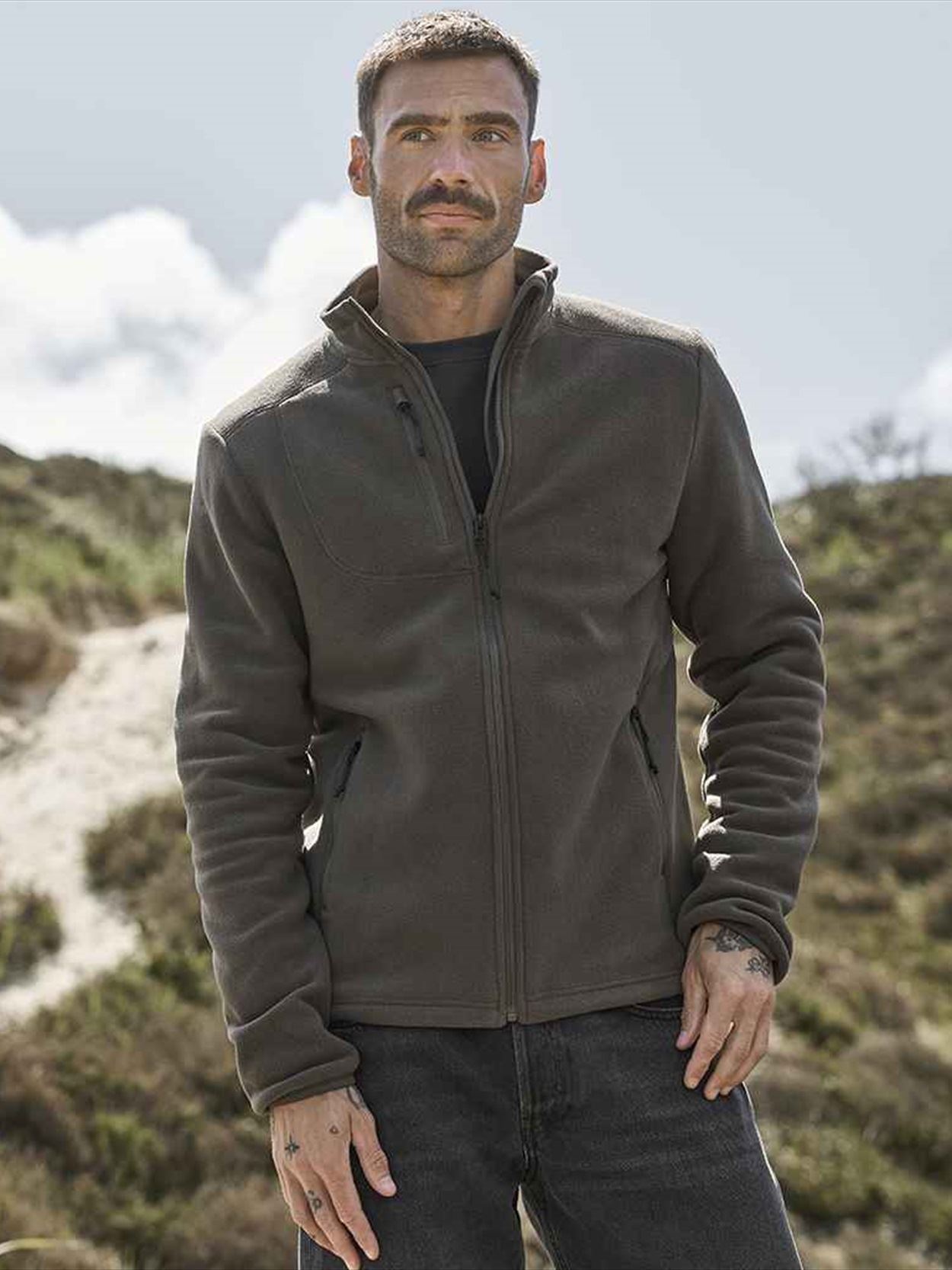 T9130 9130 Tee Jays Trail Fleece Jacket Image 1